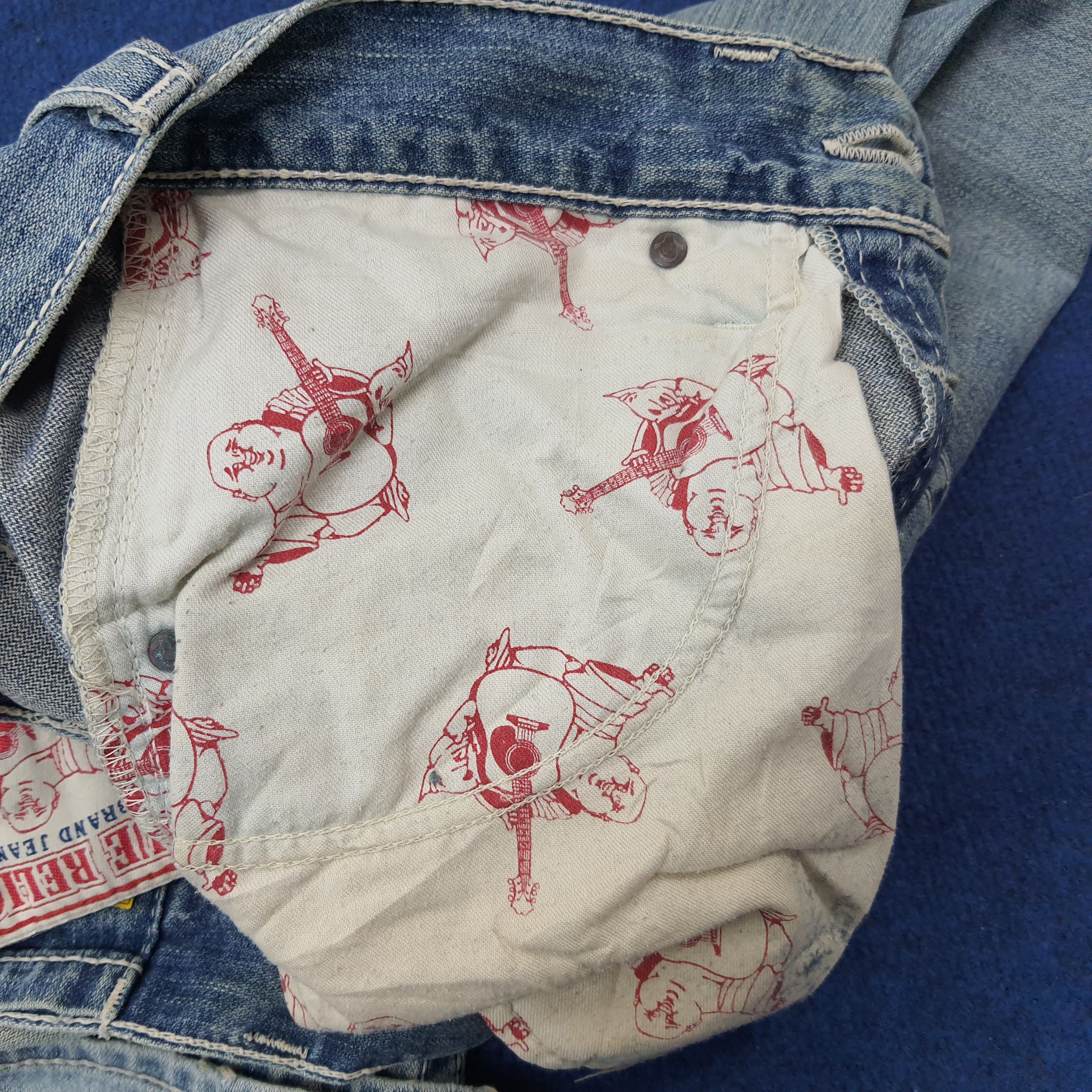 True Religion Vintage True Religion Marco Big T Distressed Jeans C272N13 Size US 33 - 11 Thumbnail