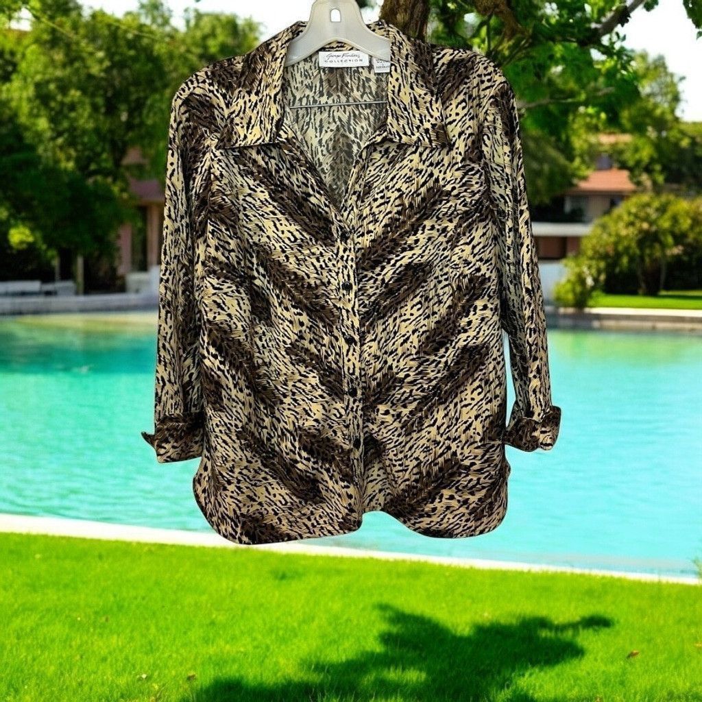 Vintage 90s/Y2K Giorgio Fiorlini Leopard Button Down Shirt Top L Size L / US 10 / IT 46 - 1 Thumbnail