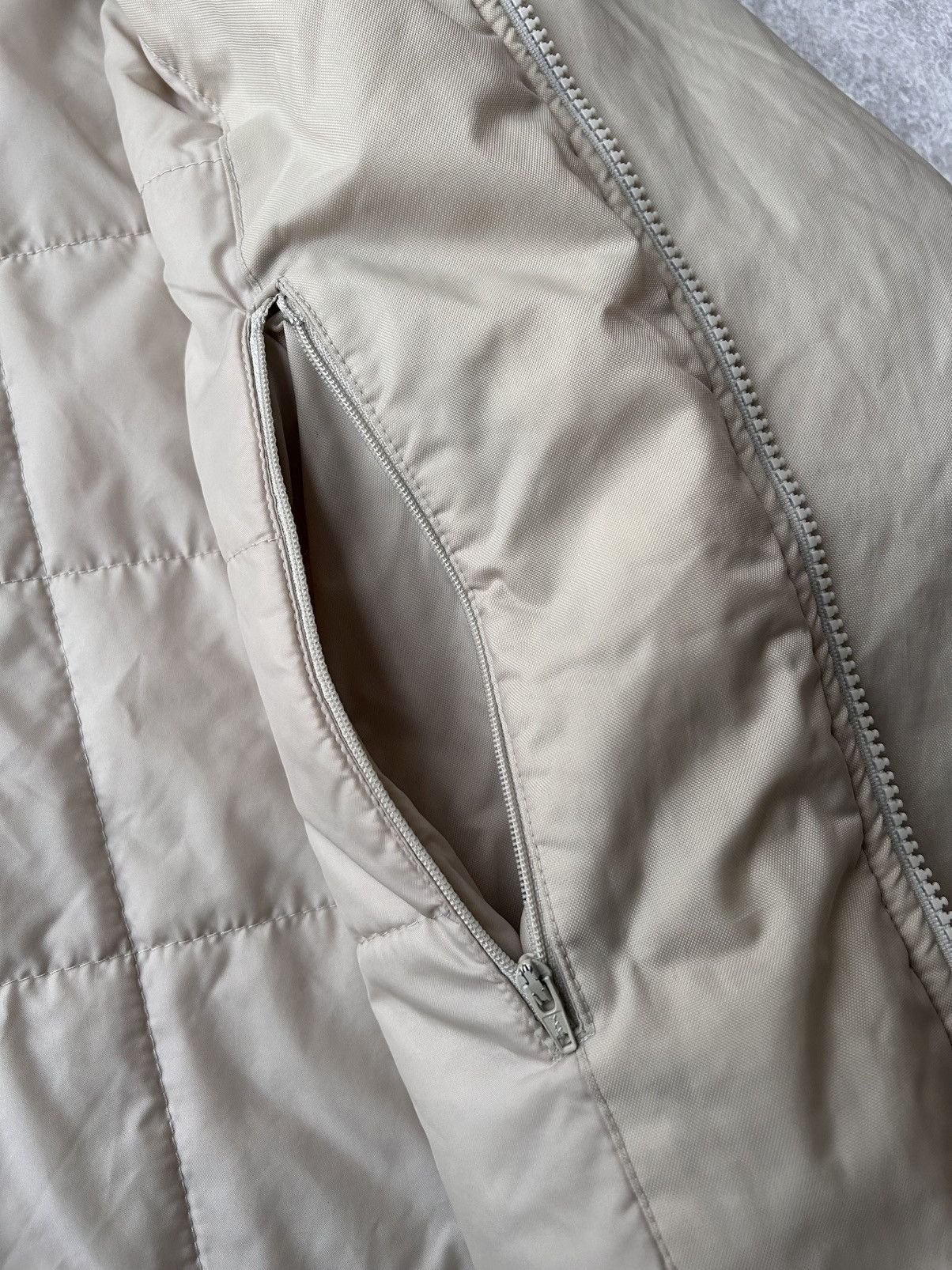 Nike Vintage Nike Swoosh Big Logo Puffer Coat Jacket Size US L / EU 52-54 / 3 - 12 Thumbnail