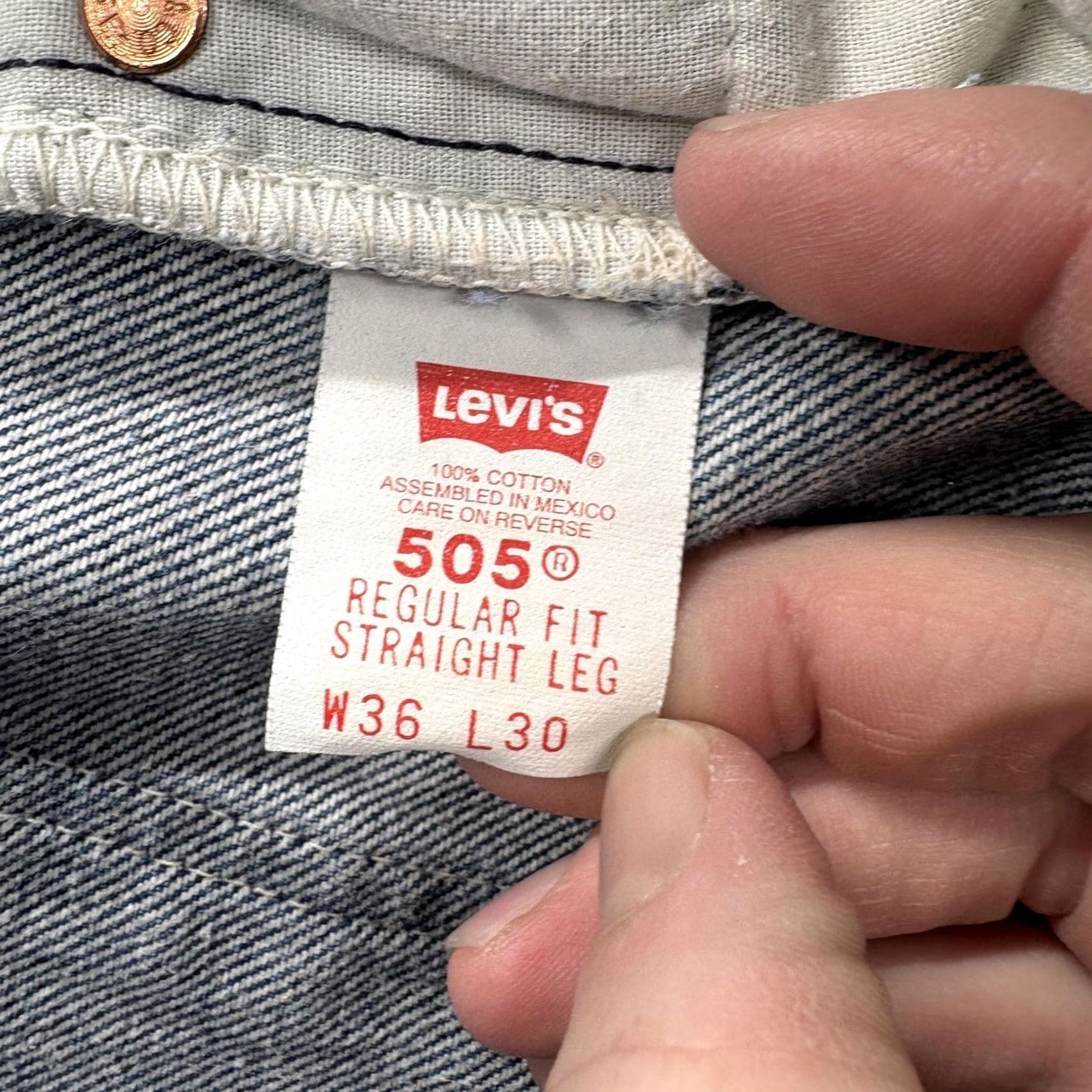 Levi's VINTAGE Levi's 505 Jeans Mens 36x28 Blue Regular Straight Denim Orange Tab 1995 Size US 36 / EU 52 - 4 Thumbnail
