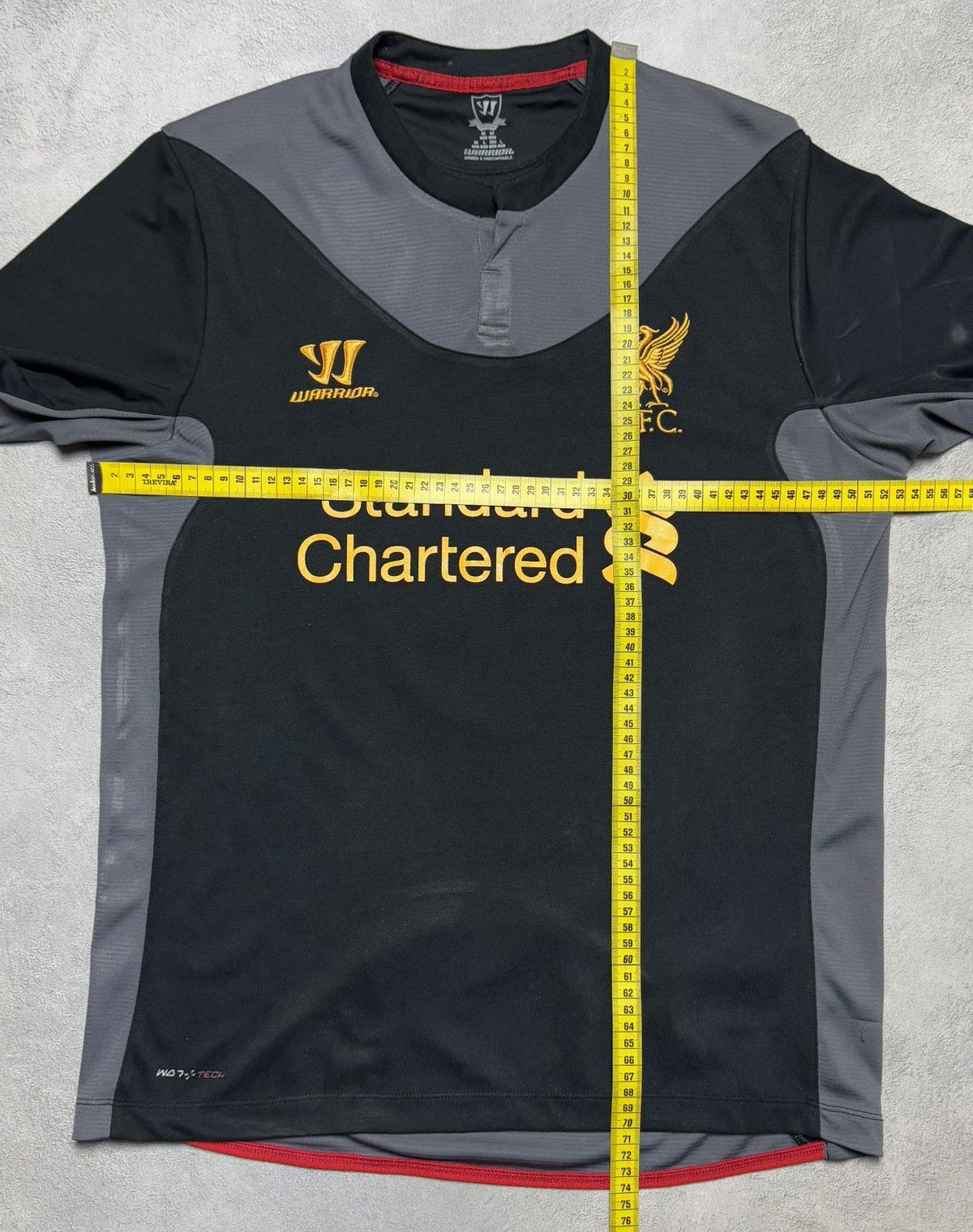 Warrior Liverpool 2012 2013 Away Shirt Jersey Warrior # 8 Gerrard Size US M / EU 48-50 / 2 - 16 Thumbnail