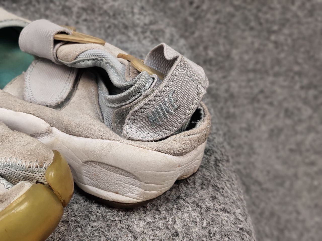 Nike Vintage Nike Air Rift Japan Split Tab Running Shoes Sneaker Size US 5 / EU 37 - 12 Thumbnail