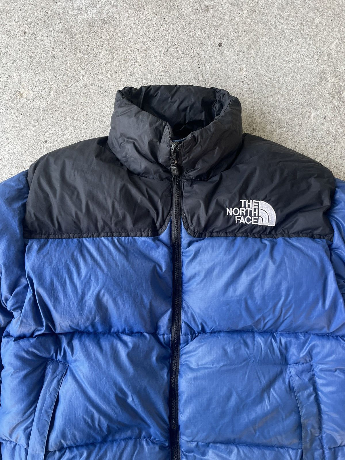 The North Face × Vintage The NorthFace 700 Blue Nuptse Vintage Puffer Jacket Size US M / EU 48-50 / 2 - 2 Thumbnail