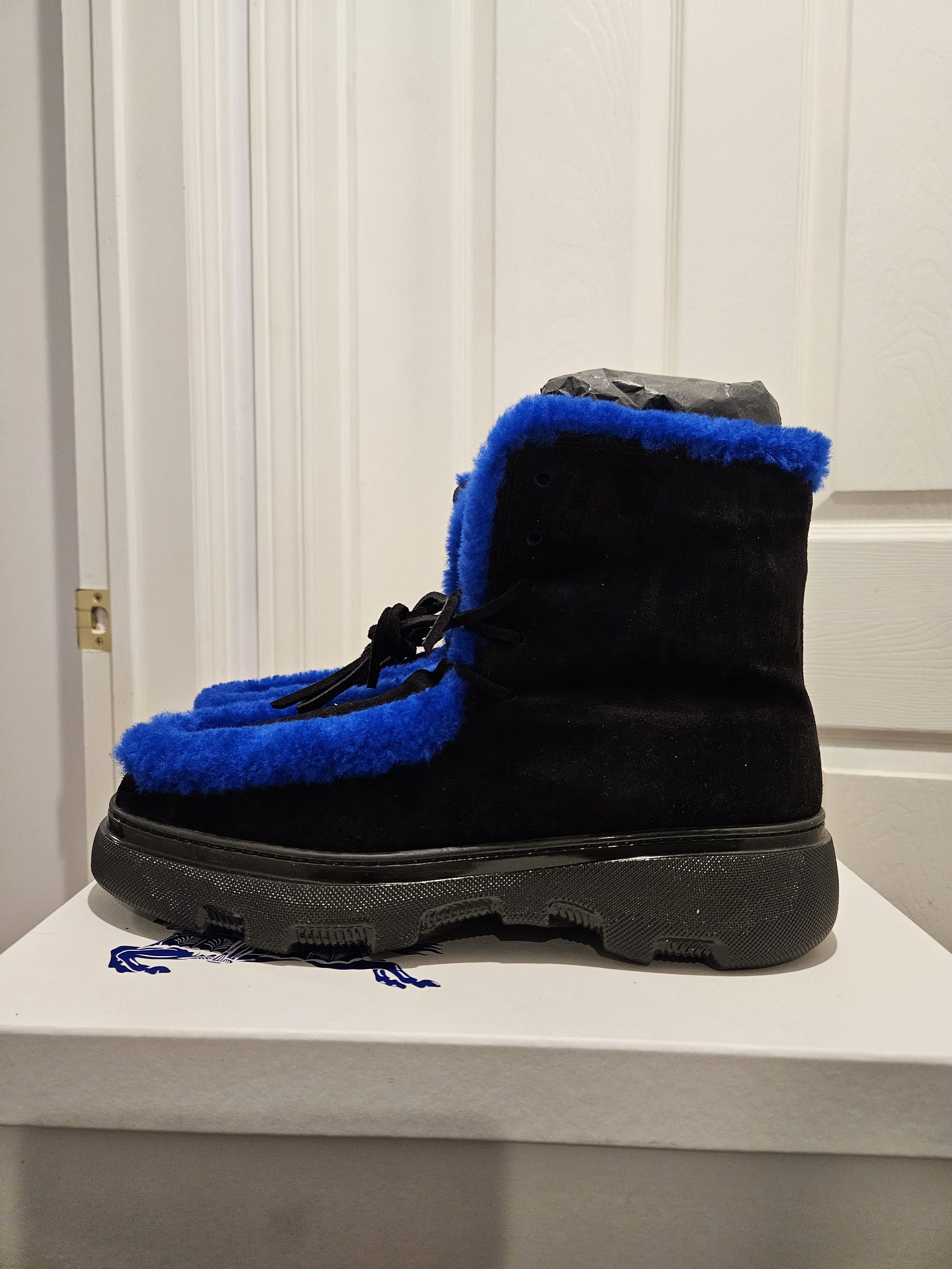 Burberry Shearling Creeper Boots Size US 10 / EU 43 - 7 Thumbnail