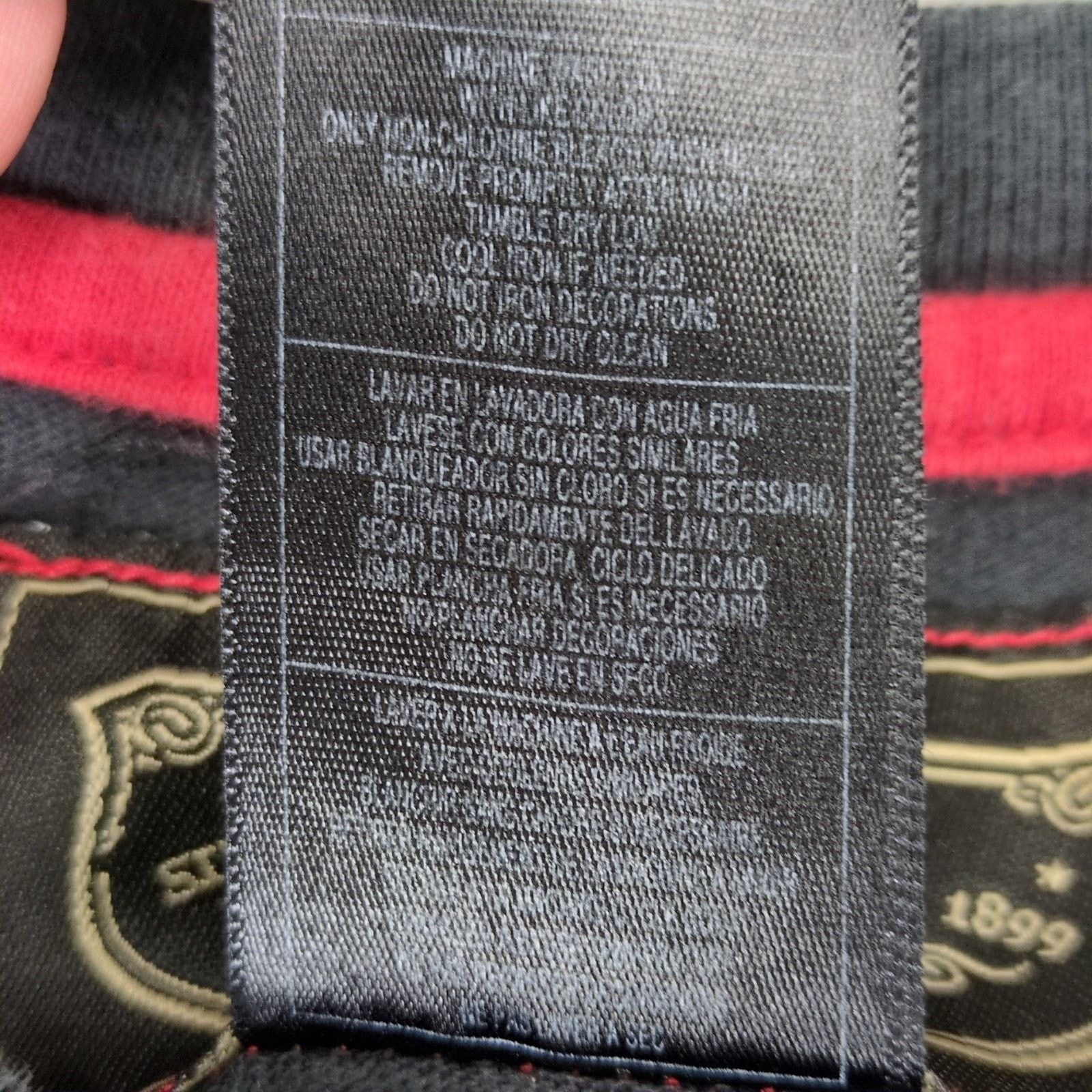 Ccm CCM Men's M Black Hawks Chicago Vintage Hockey T-Shirt Size US M / EU 48-50 / 2 - 6 Thumbnail