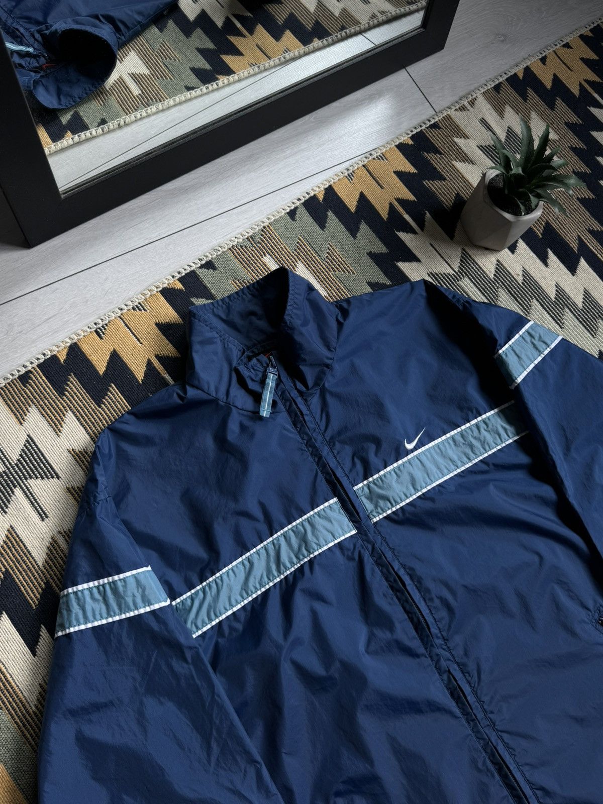 Nike Vintage Nike Nylon Swoosh Y2K Track Jacket Size US S / EU 44-46 / 1 - 4 Thumbnail
