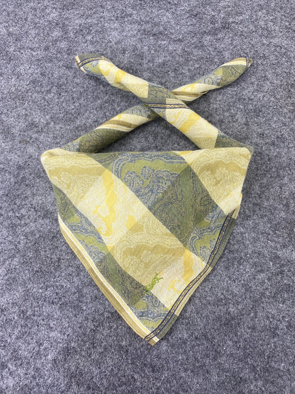 Vintage × Yves Saint Laurent Yves Saint Laurent Handkerchief / Bandana / Neckerchief-B092 Size ONE SIZE - 2 Thumbnail