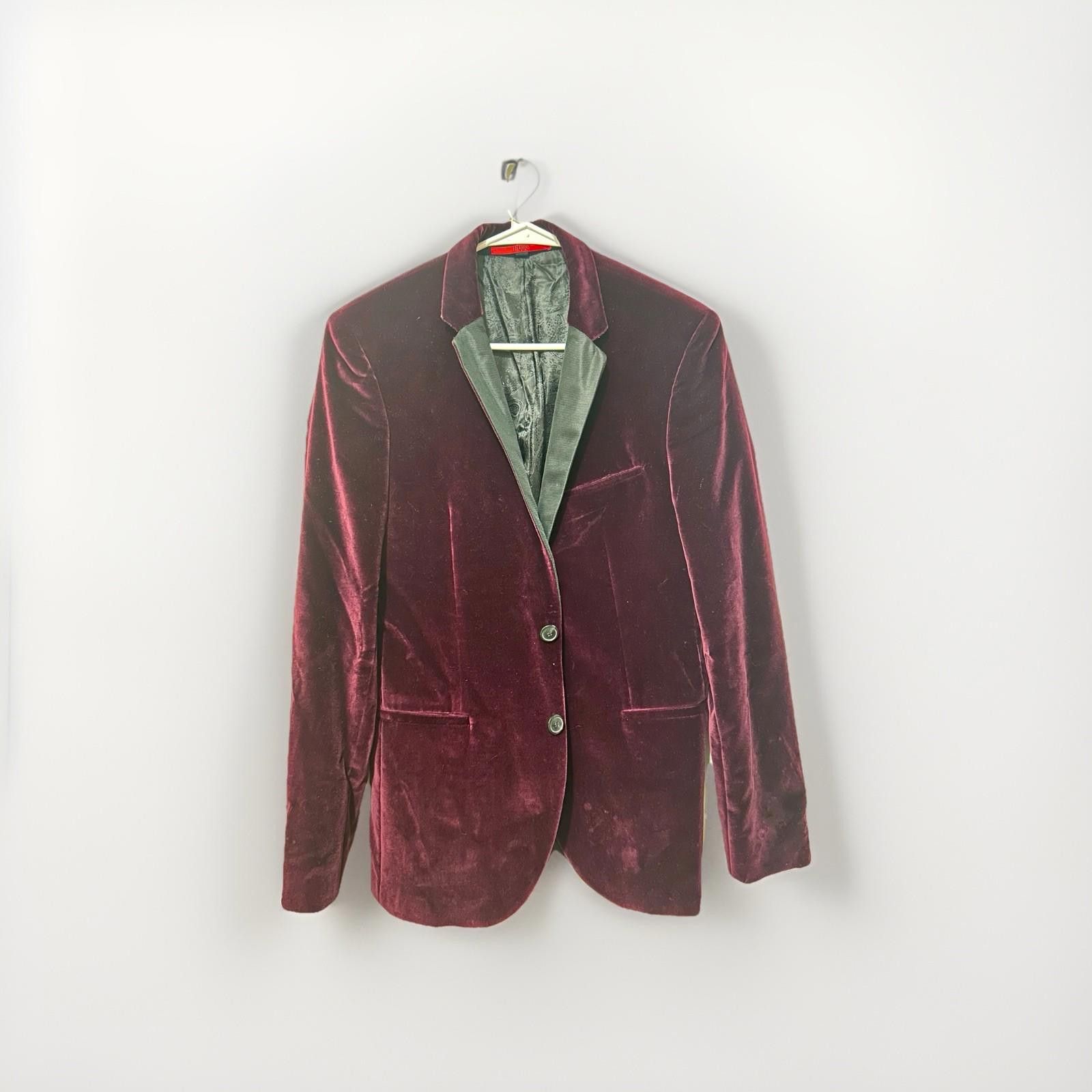 Hugo Boss HUGO by Hugo Boss Men’s Velvet Blazer 36R Burgundy Jacket Size 36R - 1 Thumbnail