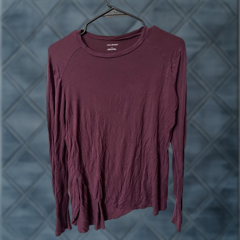 Vintage VINTAGE Halogen Women's T-Shirt Long Sleeve Pullover Size Small Burgundy Solid Casual Women Size S / US 4 / IT 40 - 1 Thumbnail