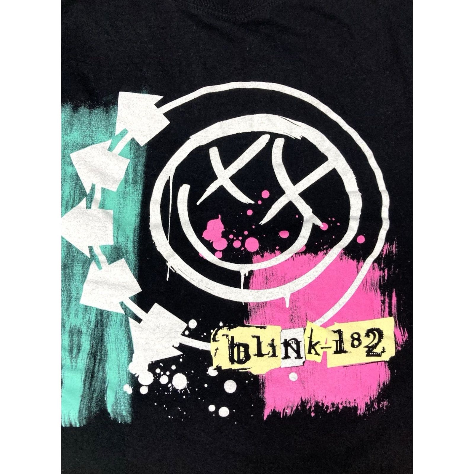 Vintage VINTAGE Blink 182 T-Shirt Men XL Black Short Sleeve Graphic Print Music Merch Size US XL / EU 56 / 4 - 2 Thumbnail