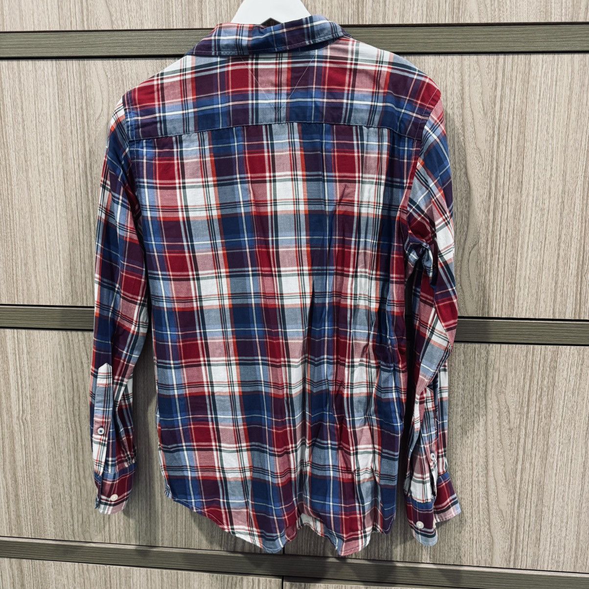 Tommy Hilfiger button up Shirt by Tommy Hilfiger Size US M / EU 48-50 / 2 - 2 Thumbnail