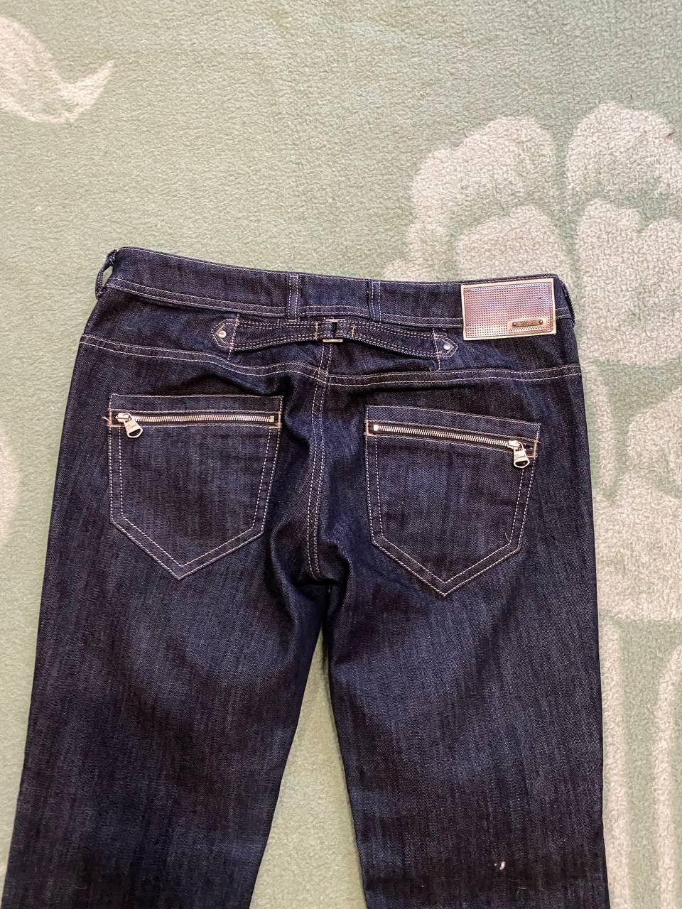 Diesel Diesel CLUSHY Slim-Tapered Stretch Jeans Women W30 L34 Size 30" / US 8 / IT 44 - 19 Thumbnail