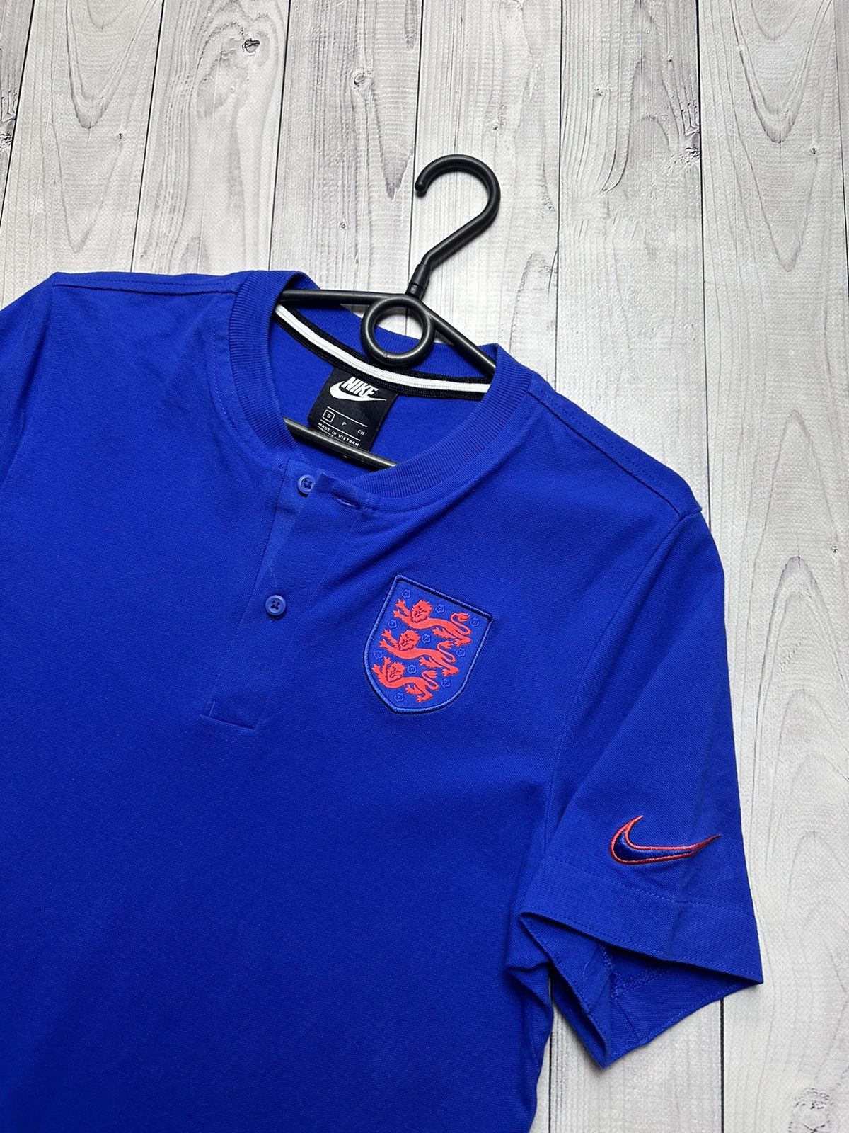 Nike Vintage Nike England soccer tee logo size S Size US S / EU 44-46 / 1 - 2 Thumbnail