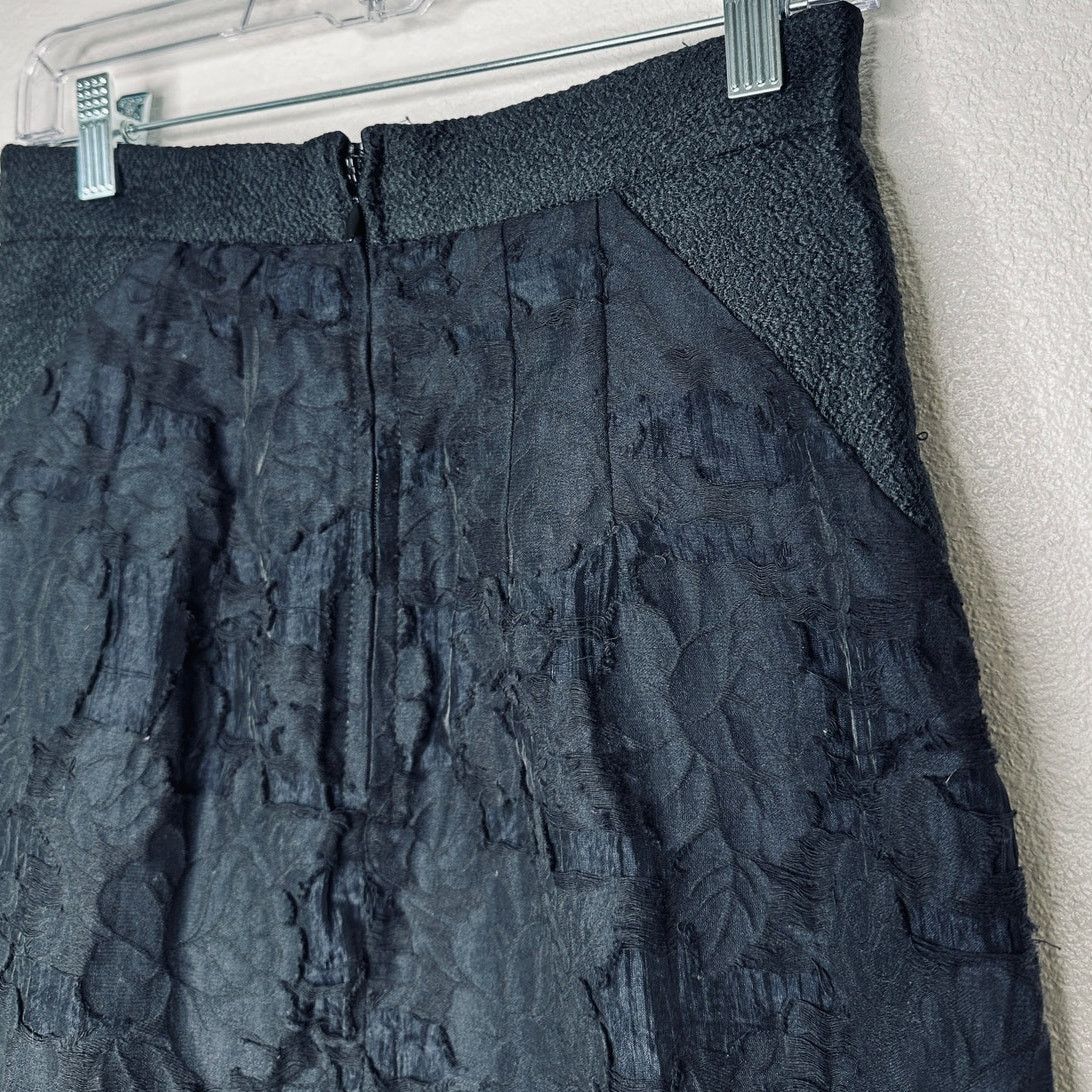 H&M H&M Black Tiered Jacquard Weave Lace Back Zip Mini Skirt 8 Size 30" / US 8 / IT 44 - 7 Thumbnail