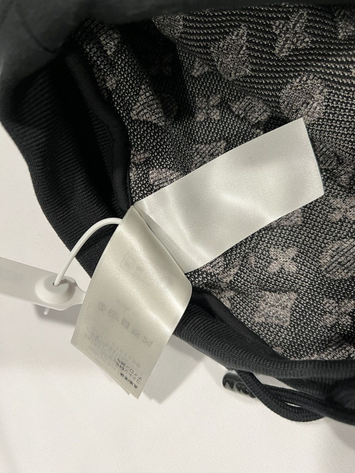 Louis Vuitton Louis Vuitton men’s monogram face shorts. XL Size US 36 / EU 52 - 15 Thumbnail