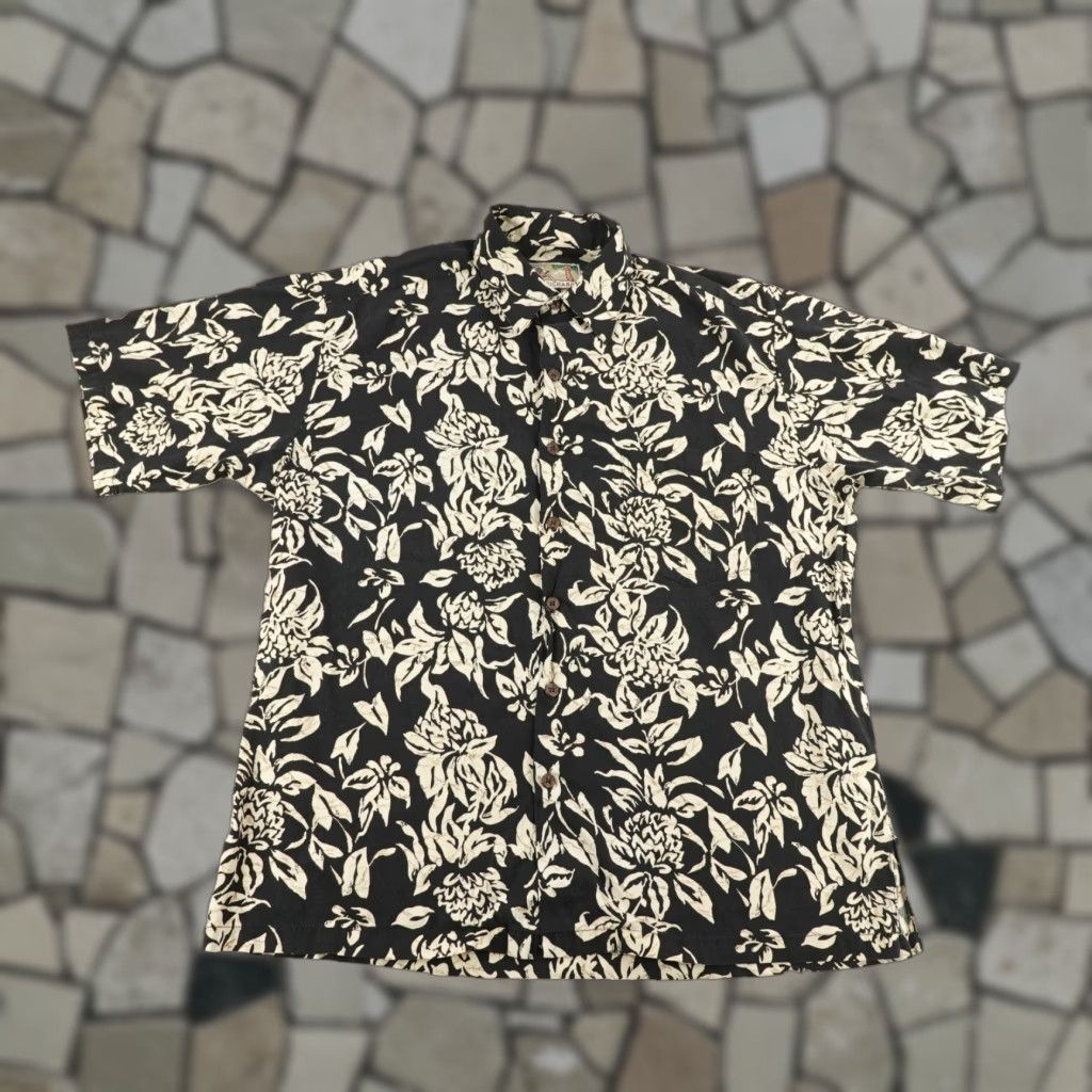 Tori Richard VINTAGE Tori Richard Men’s Short Sleeve Collared Button-Up Shirt Adult Medium Black Floral Hawaiian Tropical Beach 90s Size US M / EU 48-50 / 2 - 1 Thumbnail