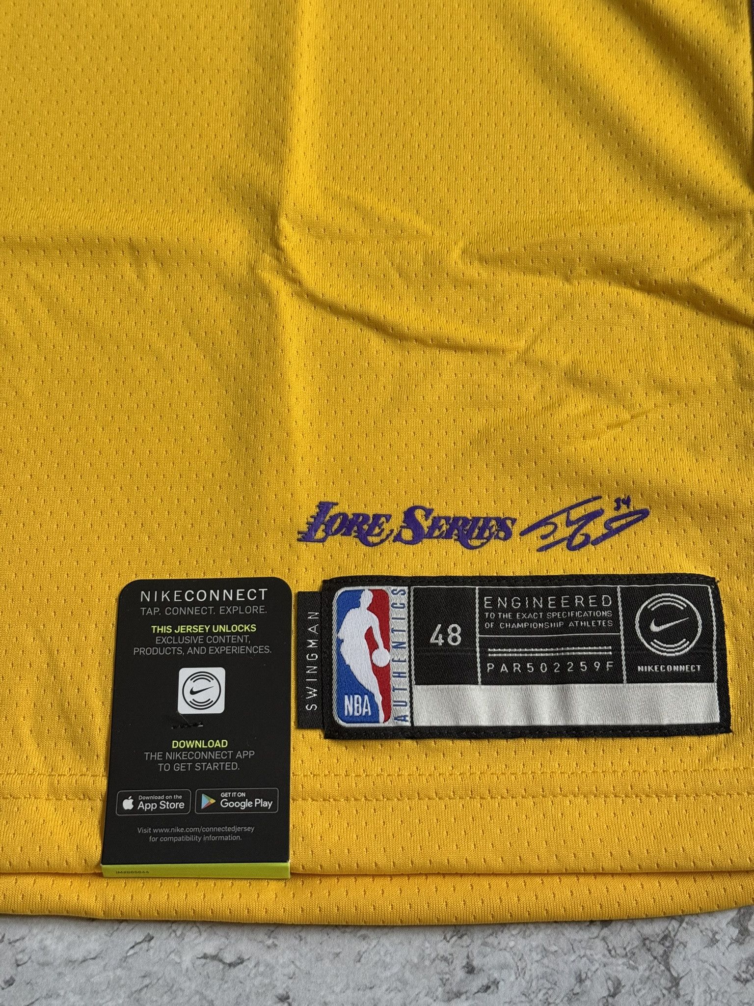 Nike LOS ANGELES LAKERS JERSEY NBA BASKETBALL SWINGMAN Nike L Size US L / EU 52-54 / 3 - 5 Thumbnail