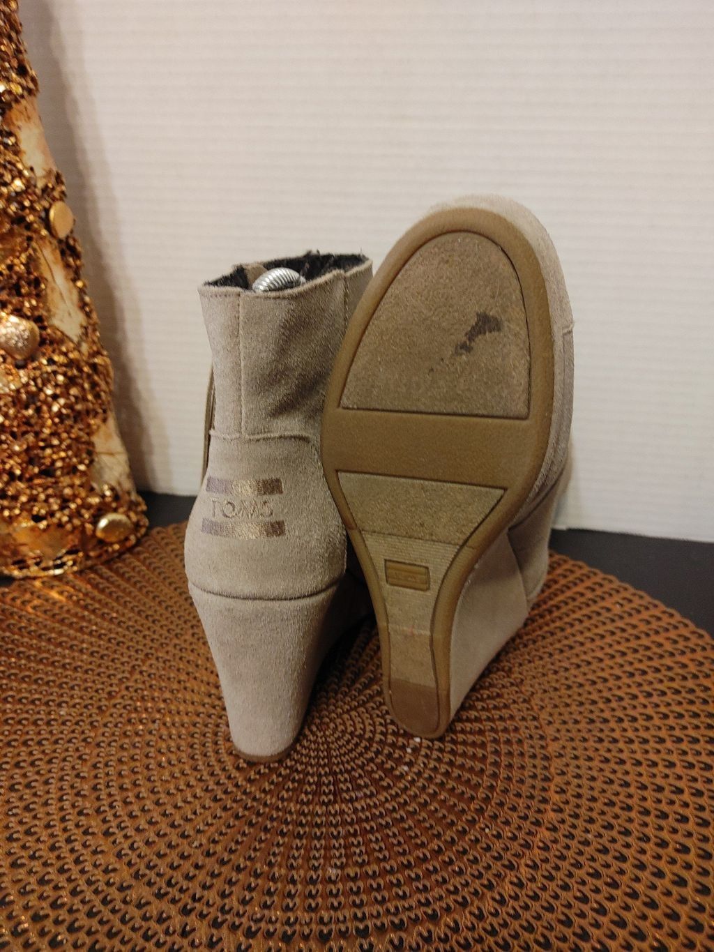 Toms TOMS Sadie Suede Wedge Booties Size 6 Size US 6 / IT 36 - 6 Thumbnail