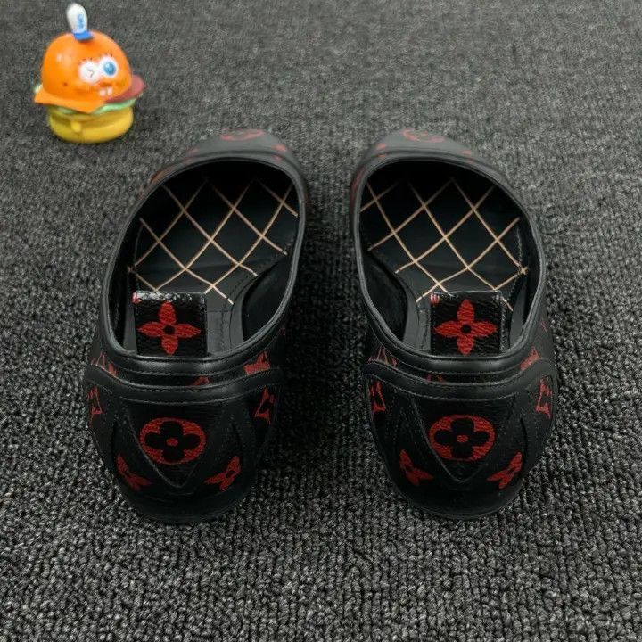 Louis Vuitton Louis Vuitton Classic Fashion Flat Shoes for Women -2508 Size US 6 / IT 36 - 3 Thumbnail