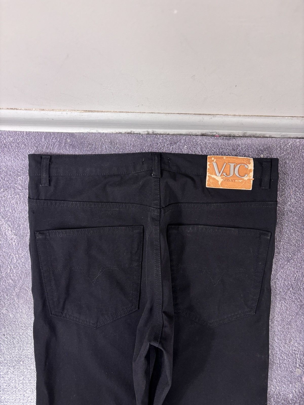 Versace Jeans Couture Versace Jeans Couture Vintage Women’s Black Stretch Pants Size 34" / US 12 / IT 48 - 15 Thumbnail