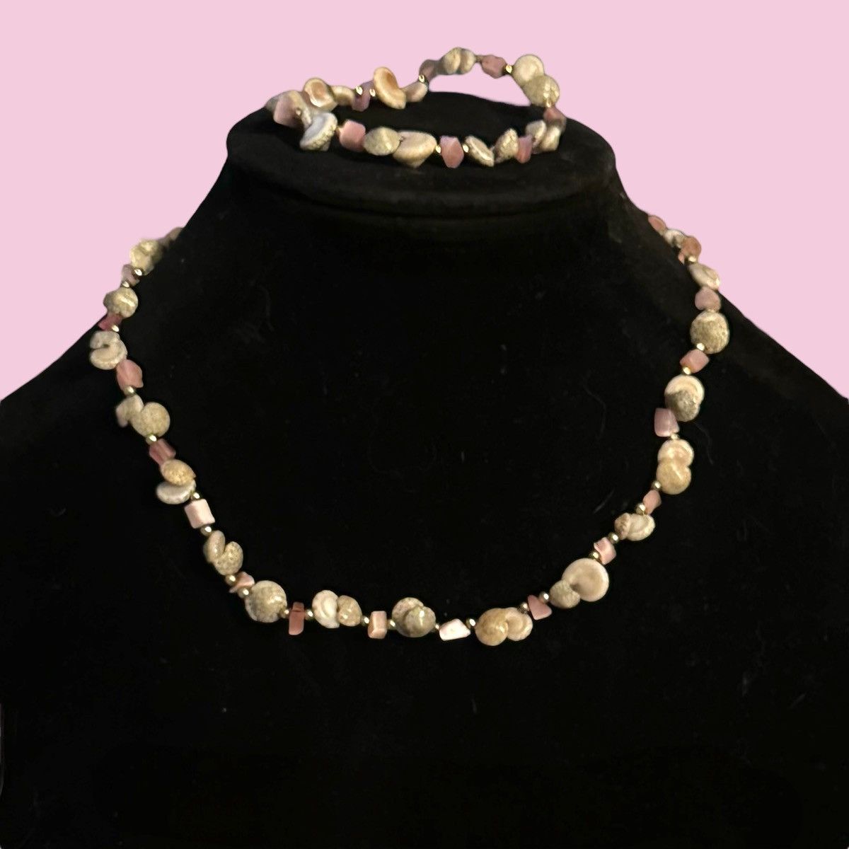 Vintage Vintage mini shells necklace and bracelet set Size ONE SIZE - 1 Thumbnail