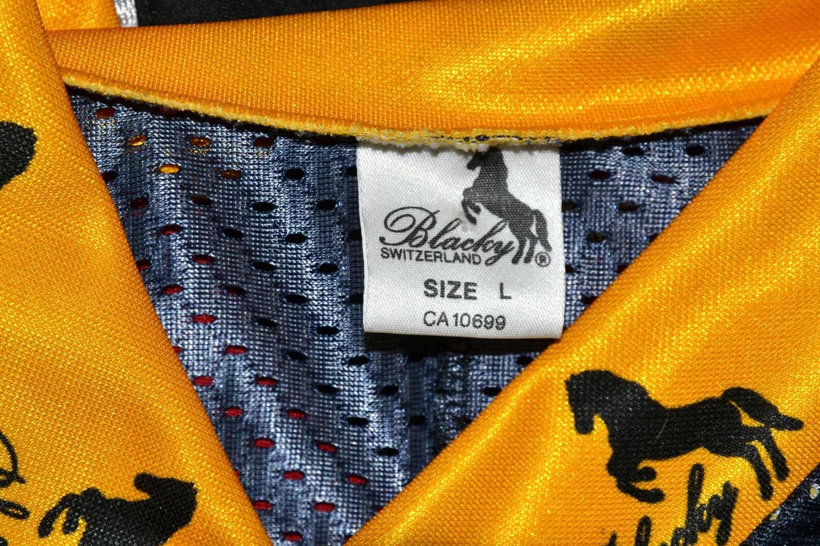 Other SIGNED BERN 1990`S ICE HOCKEY SHIRT JERSEY BLACKY SIZE L Size US L / EU 52-54 / 3 - 5 Thumbnail