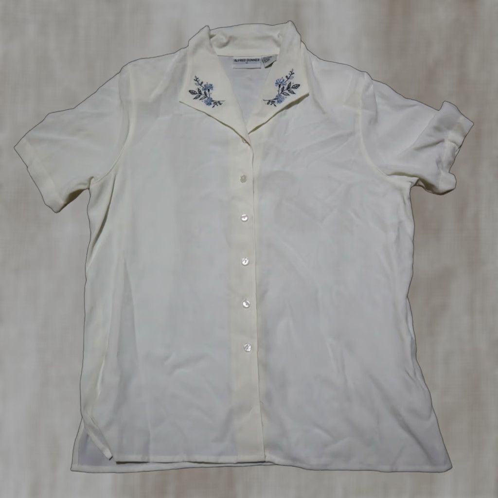 Vintage Alfred Dunner Shirt Womens Adult Size 12 White Embroidered Padded Short Sleeve Button Down Casual Size XL / US 12-14 / IT 48-50 - 1 Thumbnail