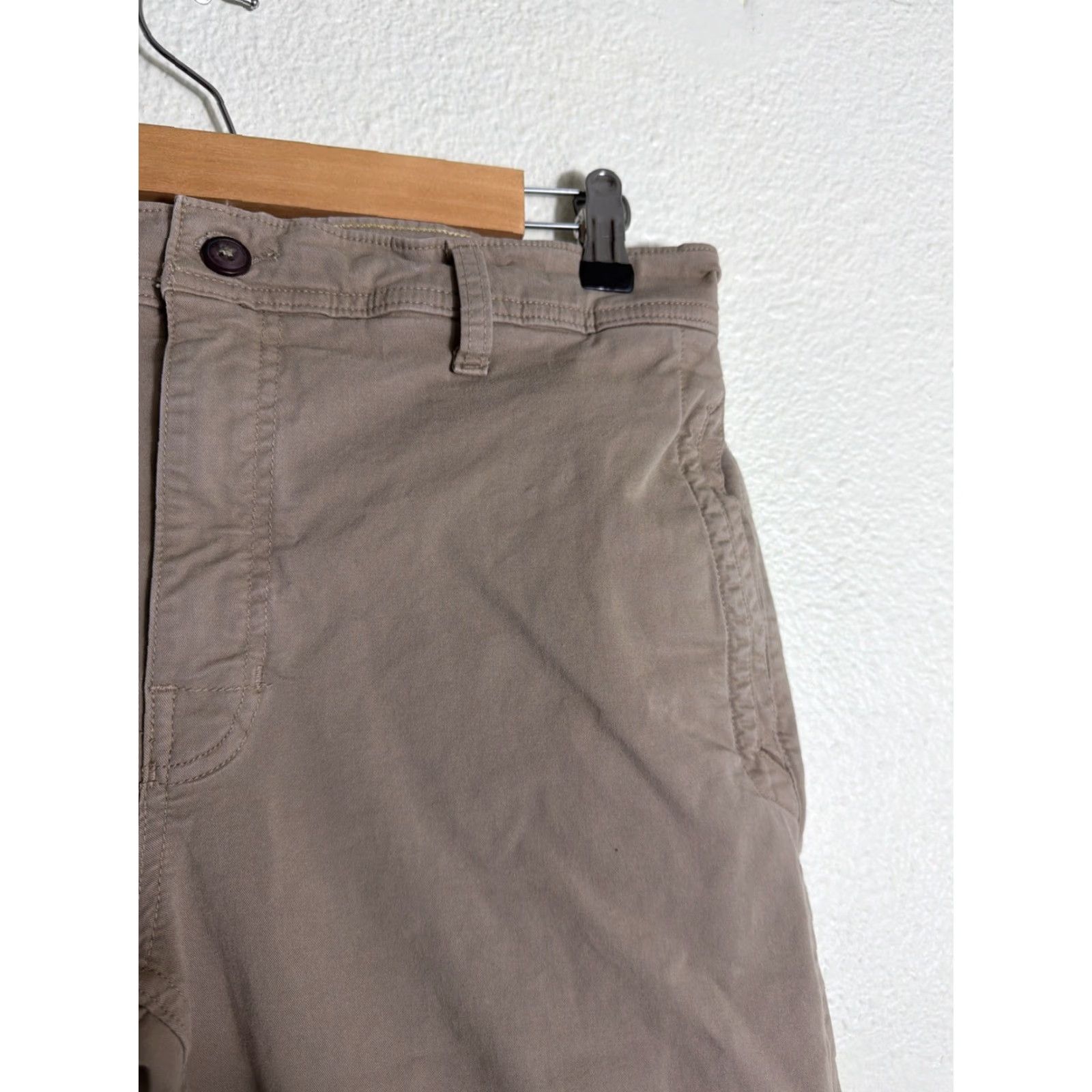 The North Face **The North Face Women’s Utility Shorts Size 32 Beige Cotton** User: The North Face Women’s Utility Shorts Size 32 Beige Cotton Size 24" / US 00 / IT 34 - 4 Thumbnail