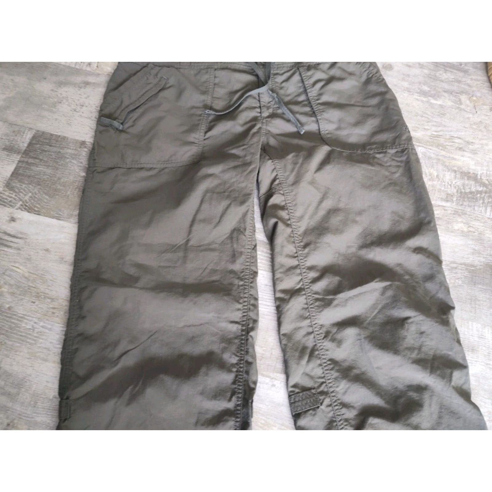 The North Face VINTAGE The North Face Women's Hiking Pants Chino Size 14 Olive Nylon Casual Travel Size 36" / US 14 / IT 50 - 4 Thumbnail