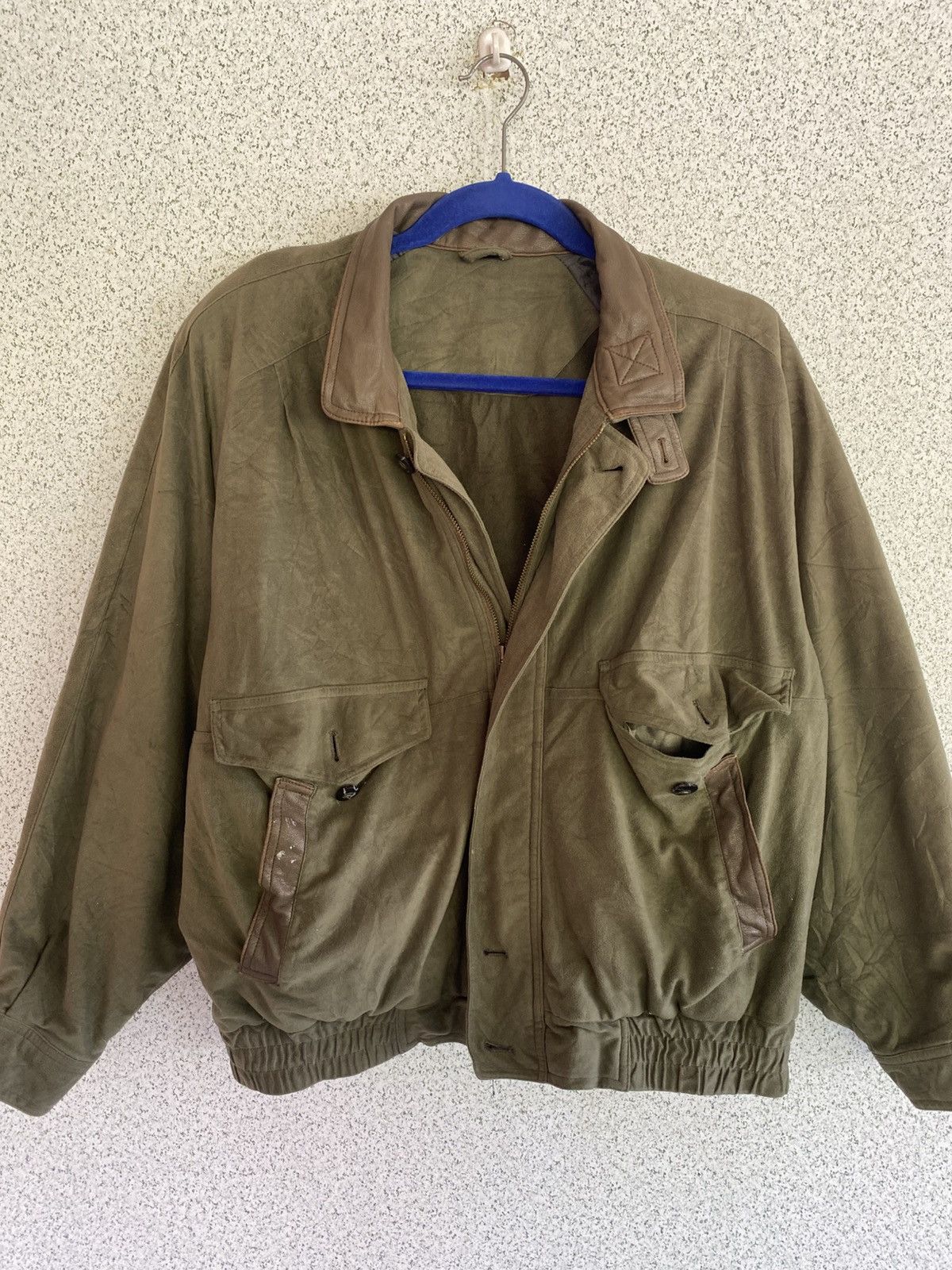 Japanese Brand Vintage Olive Utility Bomber Jacket w/ Leather Trim Size L / US 10 / IT 46 - 4 Thumbnail