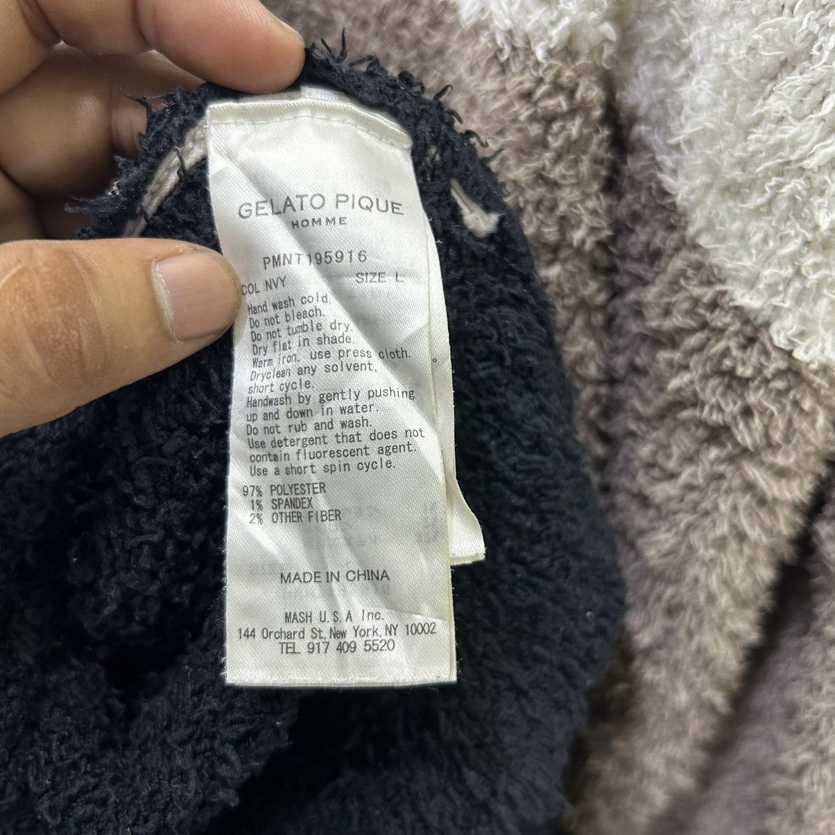 Japanese Brand Vintage Gelato Pique Faux Fur Colour Block Hoodie Size US XL / EU 56 / 4 - 10 Thumbnail
