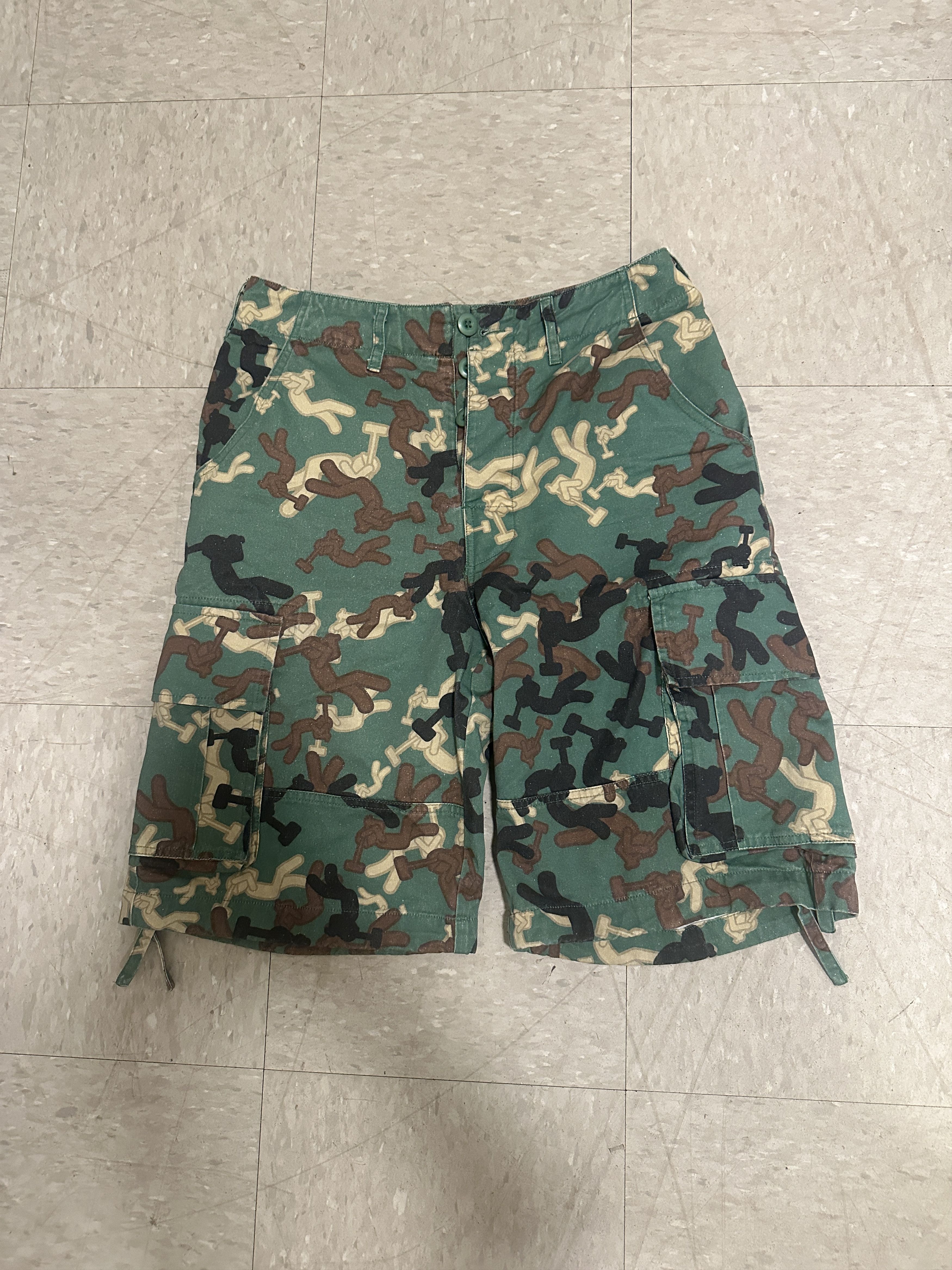 Other Concrete Boys Camo Jorts Size US 30 / EU 46 - 1 Thumbnail