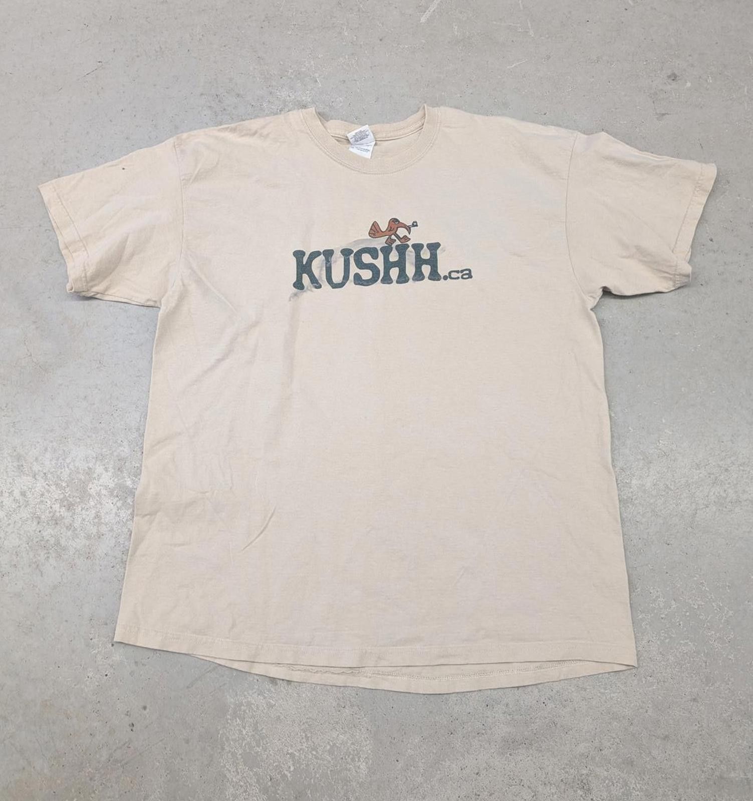 Gildan Y2K Kushh.ca Smoking Bird Logo T-shirt Size US XL / EU 56 / 4 - 1 Thumbnail