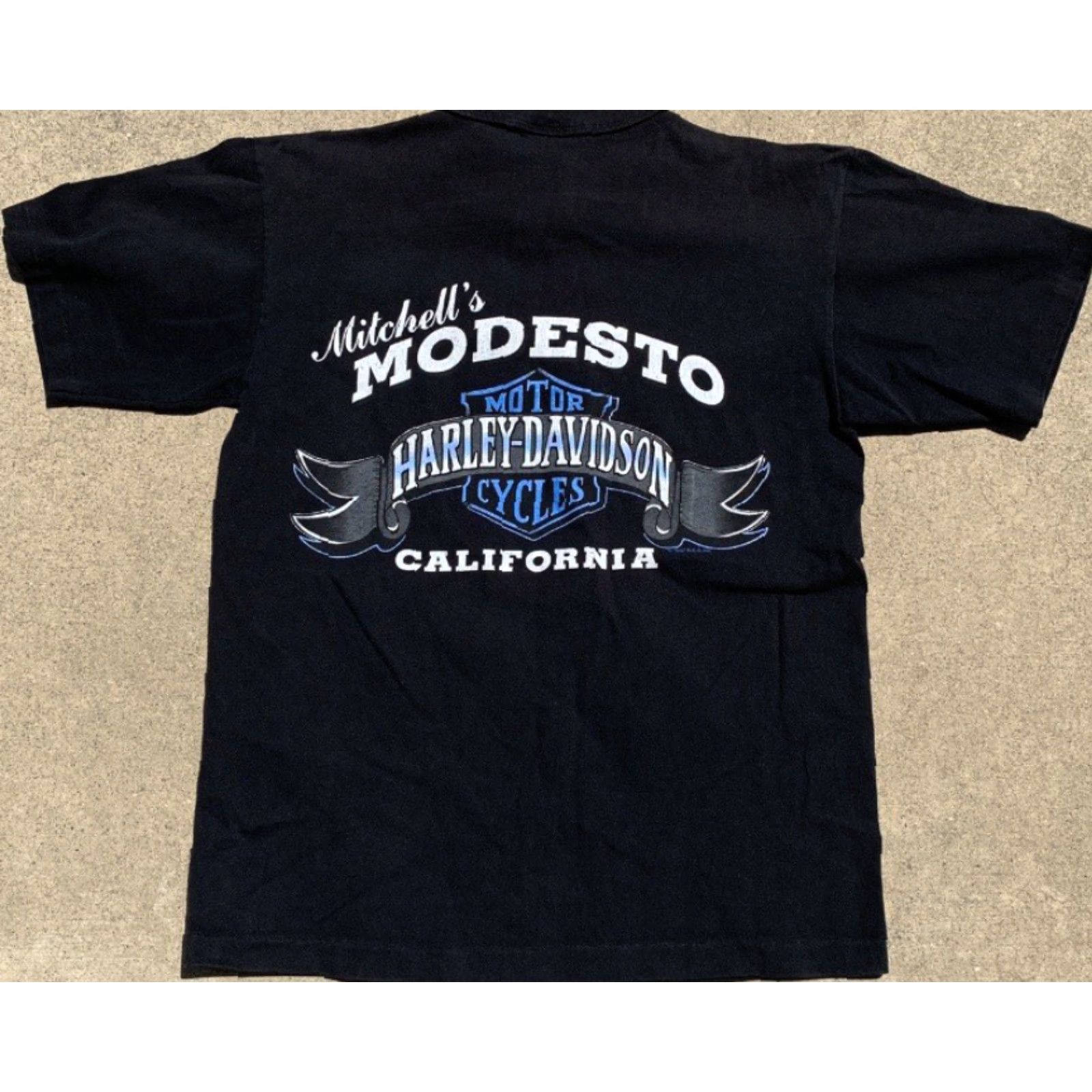 Harley Davidson VINTAGE Harley-Davidson T-Shirt Motorcycles Men M Black Graphic Tee 90s California Mitchell’s Modesto USA Size US M / EU 48-50 / 2 - 6 Thumbnail