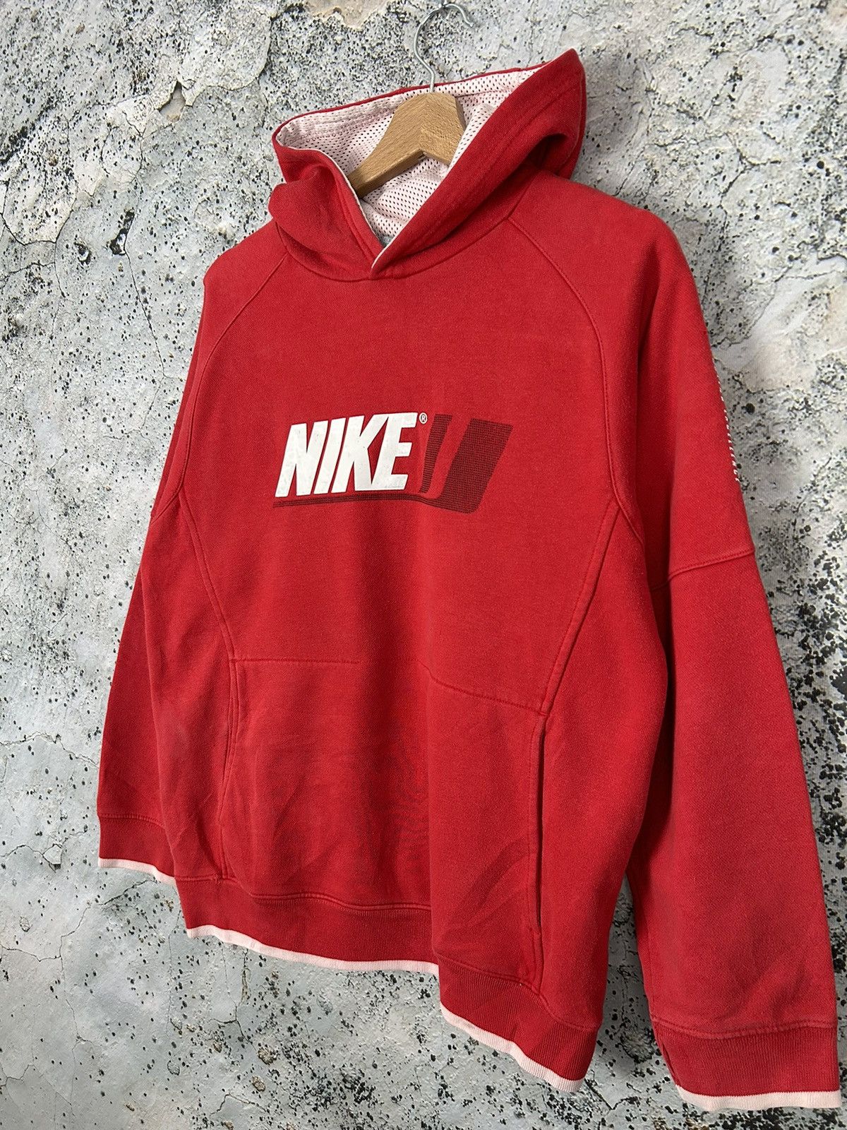 Nike Vintage Nike Y2K 00s Boxy Hoodie Sweatshirt Streetwear Rare Size US M / EU 48-50 / 2 - 2 Thumbnail