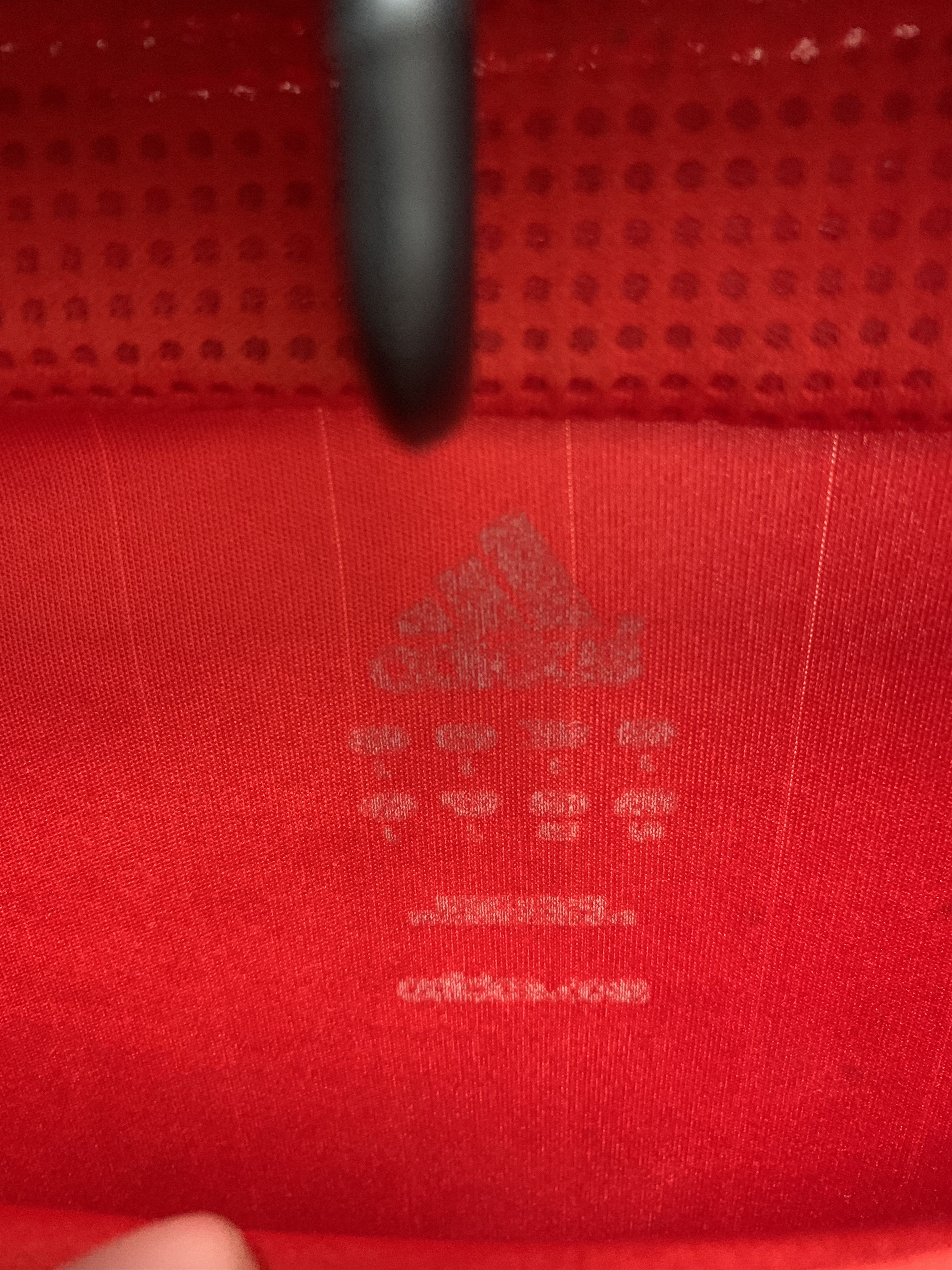 Adidas Liverpool Adidas vintage soccer jersey 06 M sz carlsberg Size US M / EU 48-50 / 2 - 8 Thumbnail
