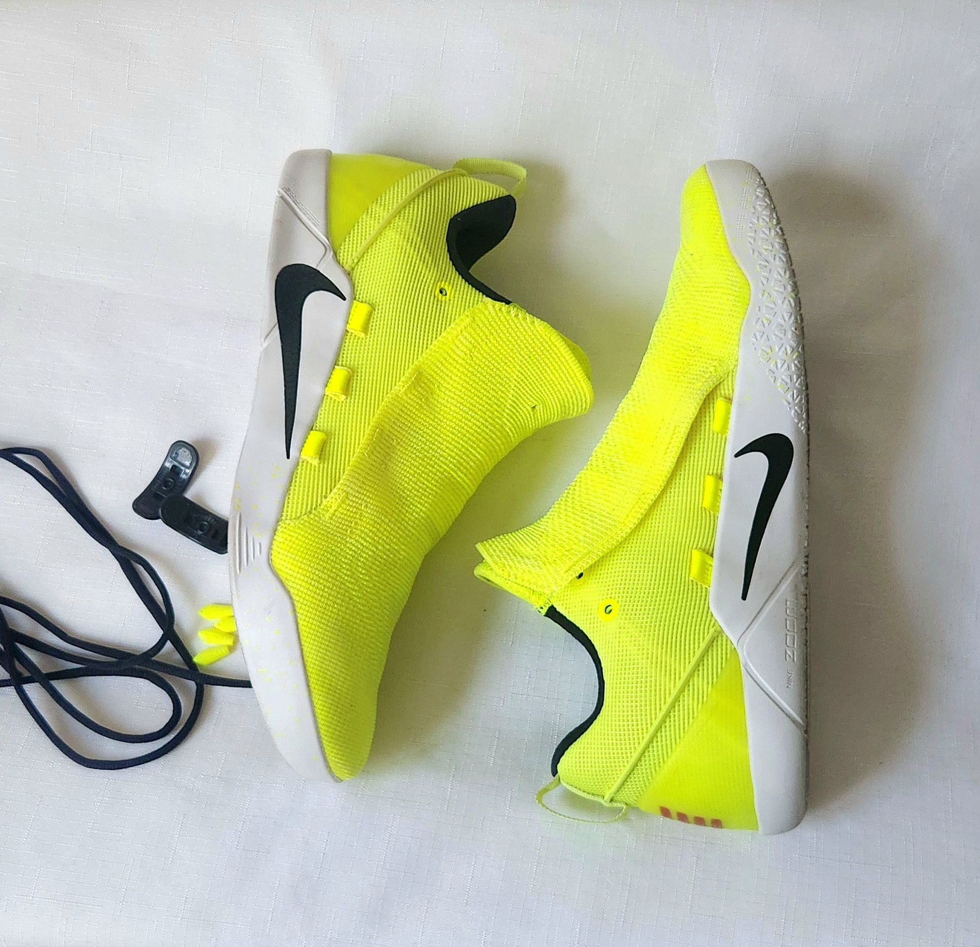 Nike Nike Kobe AD NXT Low VOLT Grinch 916832-710 Basketball SZ 12 Size US 12 / EU 45 - 8 Thumbnail