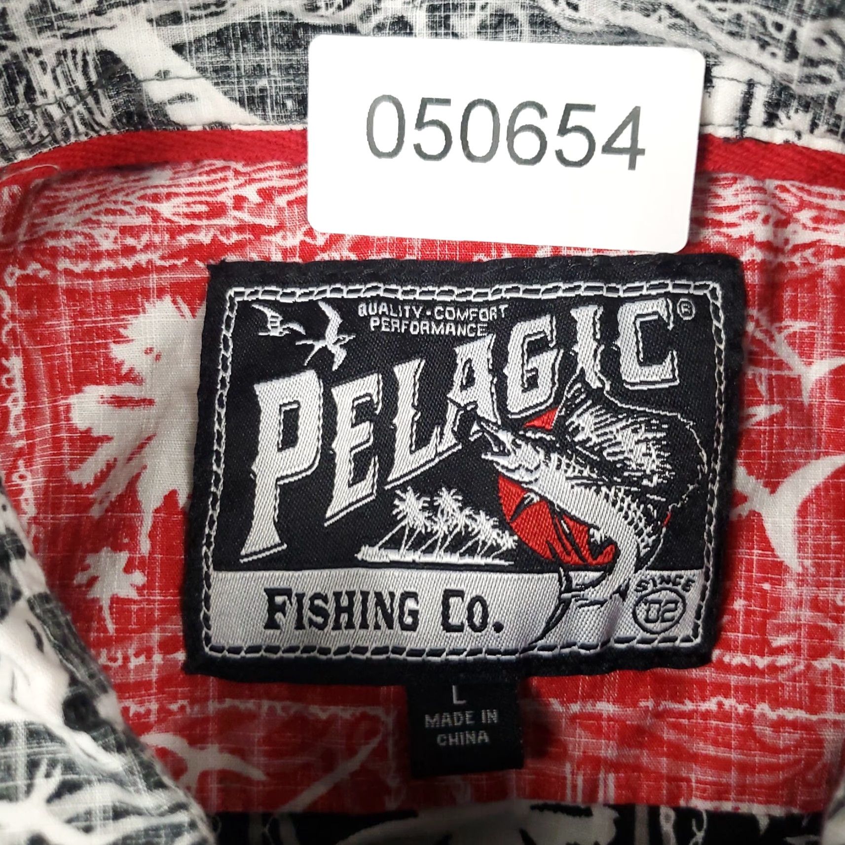 Vintage Pelagic Shirt Mens Large Black White Casual Button Up Short Sleeve Mens L Gray Cotton Woven Button-Up Collar Geometric Pattern Size US L / EU 52-54 / 3 - 6 Thumbnail