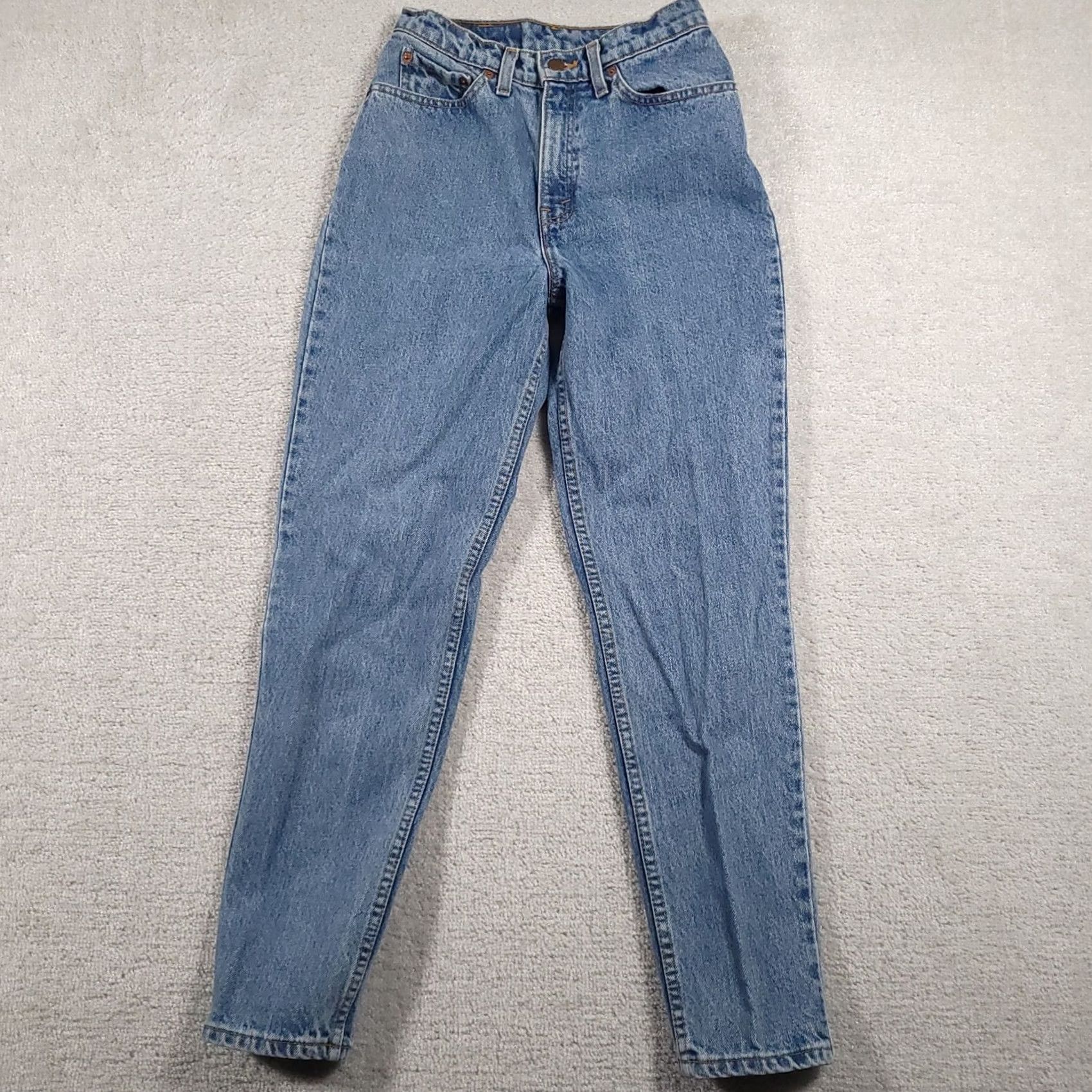 Levi's VINTAGE Levi's Jeans Womens 7 Slim Fit Tapered Leg High Rise Denim Blue 90s Mens? Women? (Please confirm) Size 28" / US 6 / IT 42 - 2 Thumbnail