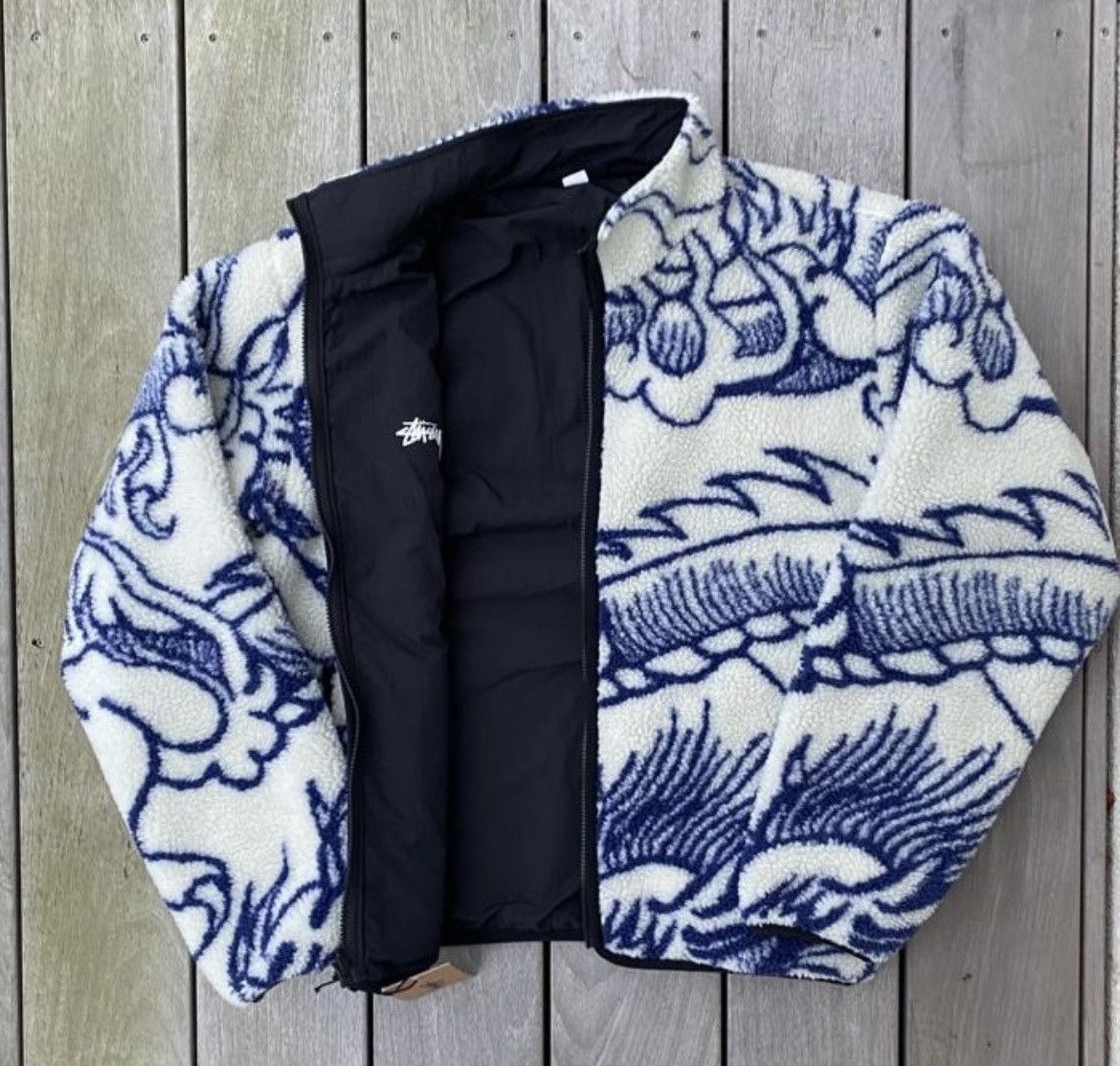 Stussy Stüssy Dragon Sherpa Fleece Jacket | Grailed Stussy Stüssy Dragon Sherpa Fleece Jacket | Grailed