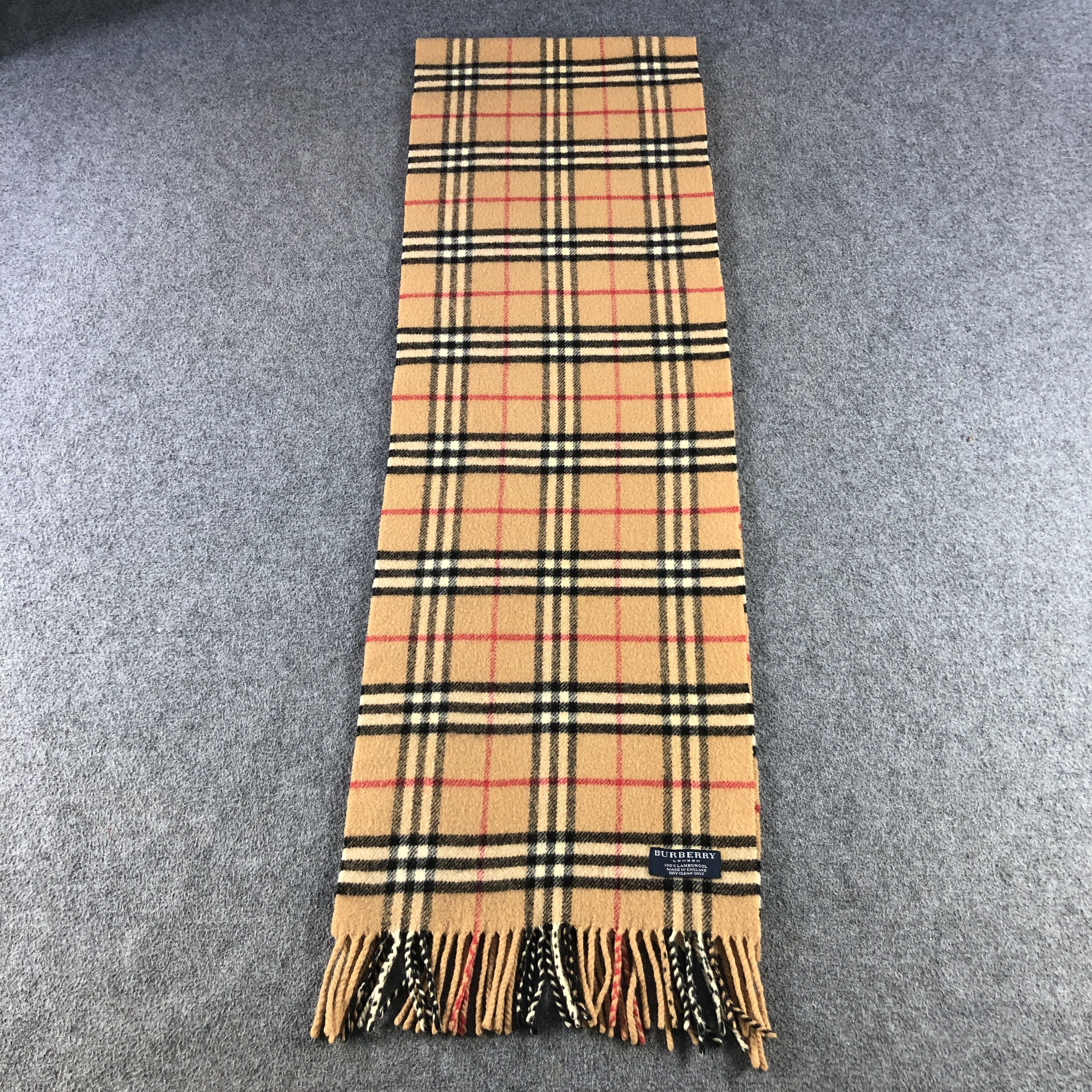 Burberry Burberry Tan Nova Check Wool Scarf Muffler V2922 Size ONE SIZE - 2 Thumbnail