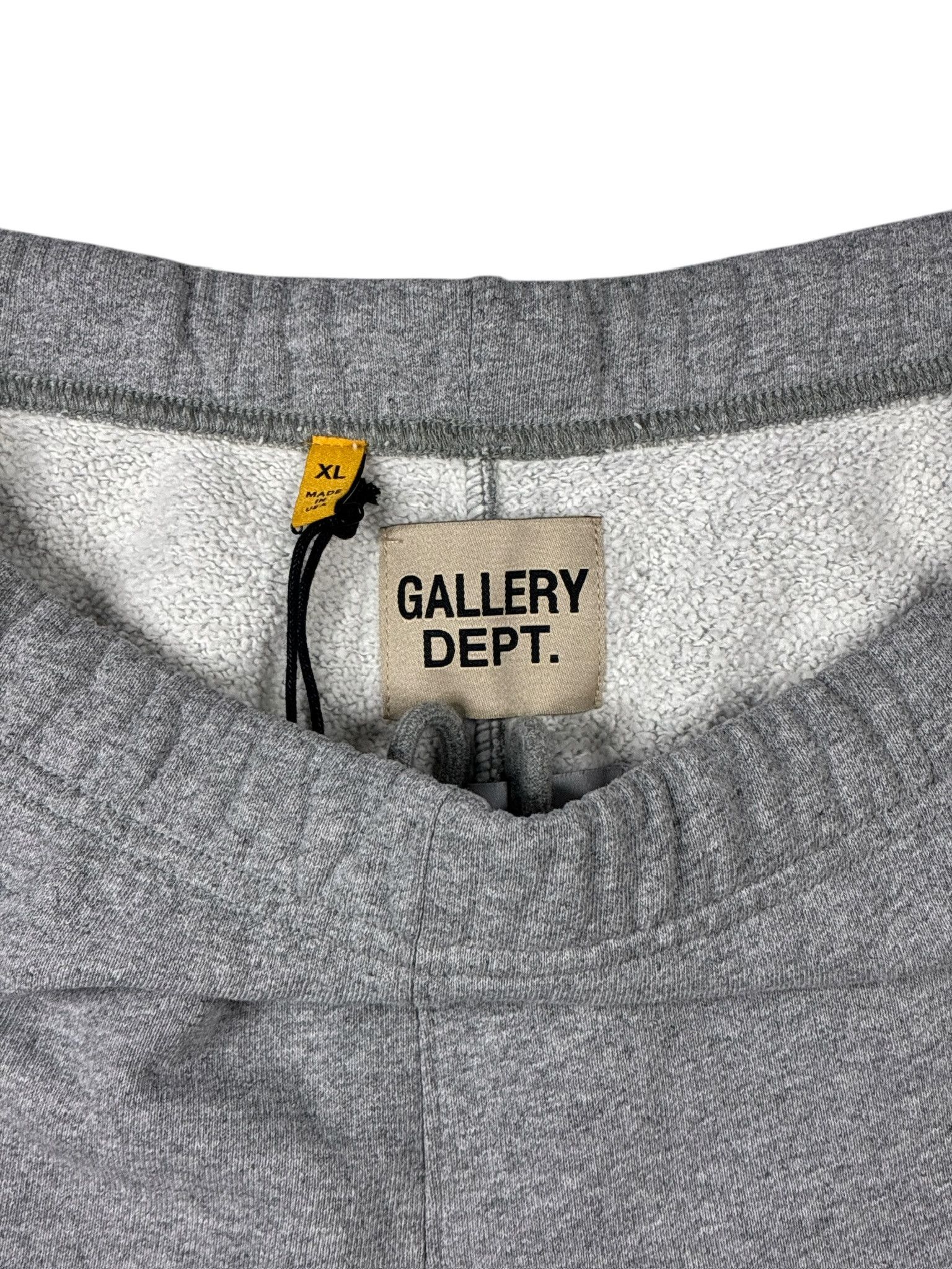 Gallery Dept. GALLERY DEPT GREY FRENCH LOGO SHORTS Size US 36 / EU 52 - 4 Thumbnail