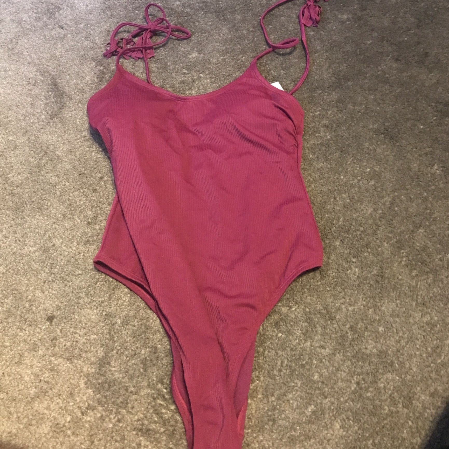 Vintage VINTAGE California Sunshine Bikini Ribbed Maroon Red XL Womens One Piece Bikini Red XS? Size ONE SIZE - 2 Thumbnail
