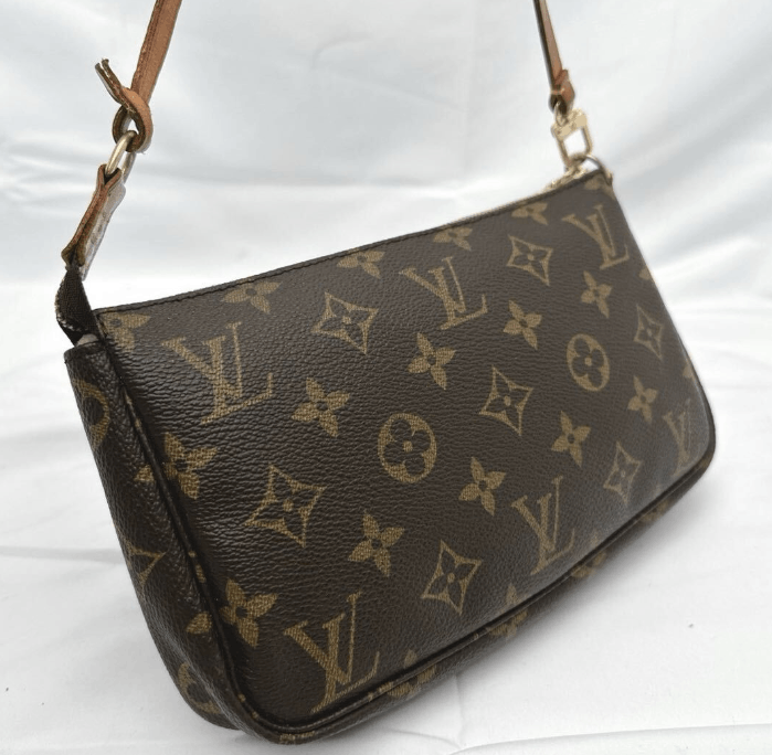 Louis Vuitton Authentic Louis Vuitton Pochette Size ONE SIZE - 6 Thumbnail