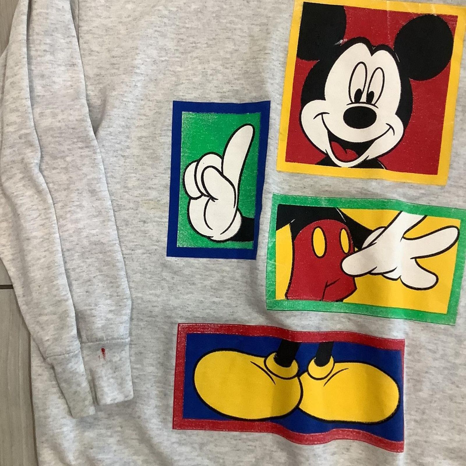 Vintage Vintage 90's Mickey Mouse sweatshirt Crewneck Size L / US 10 / IT 46 - 3 Thumbnail