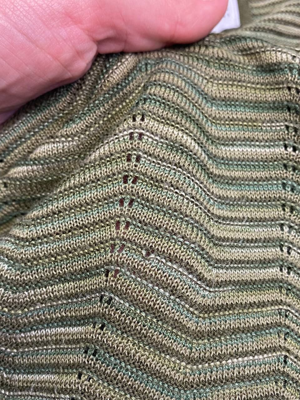 Armani Collezioni Armani Collezioni V-Neck Missoni Style Knit Sweater Size US M / EU 48-50 / 2 - 15 Thumbnail