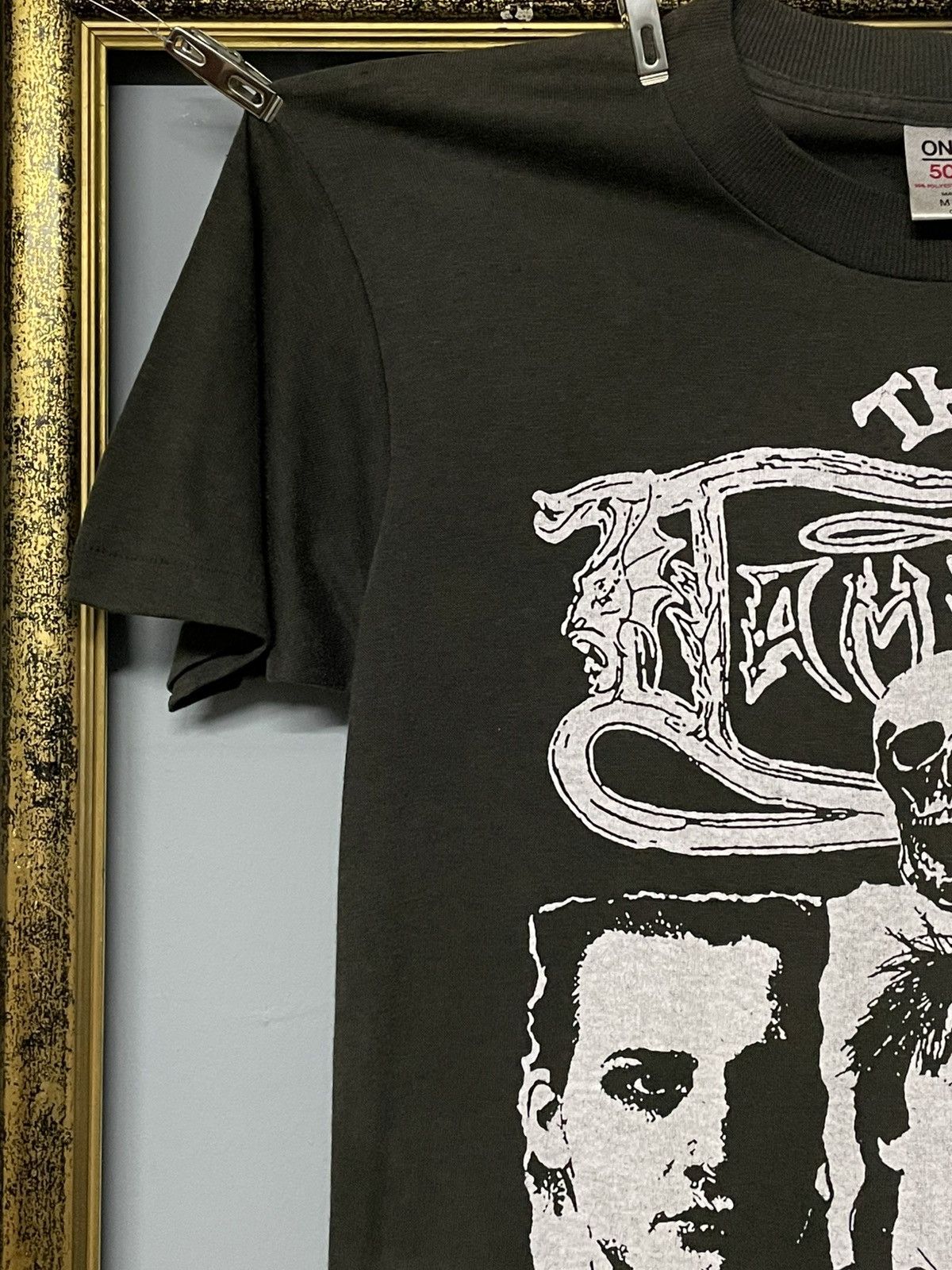 Vintage Vintage 90s The Damned Smash It Up Og Punk Sunfaded Tshirt Size US M / EU 48-50 / 2 - 4 Thumbnail