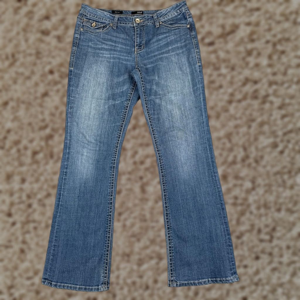 Vintage ANA Jeans Women 12 Blue Denim Med Wash Bootcut Mid Cotton Blend 32x32 Size 34" / US 12 / IT 48 - 1 Thumbnail