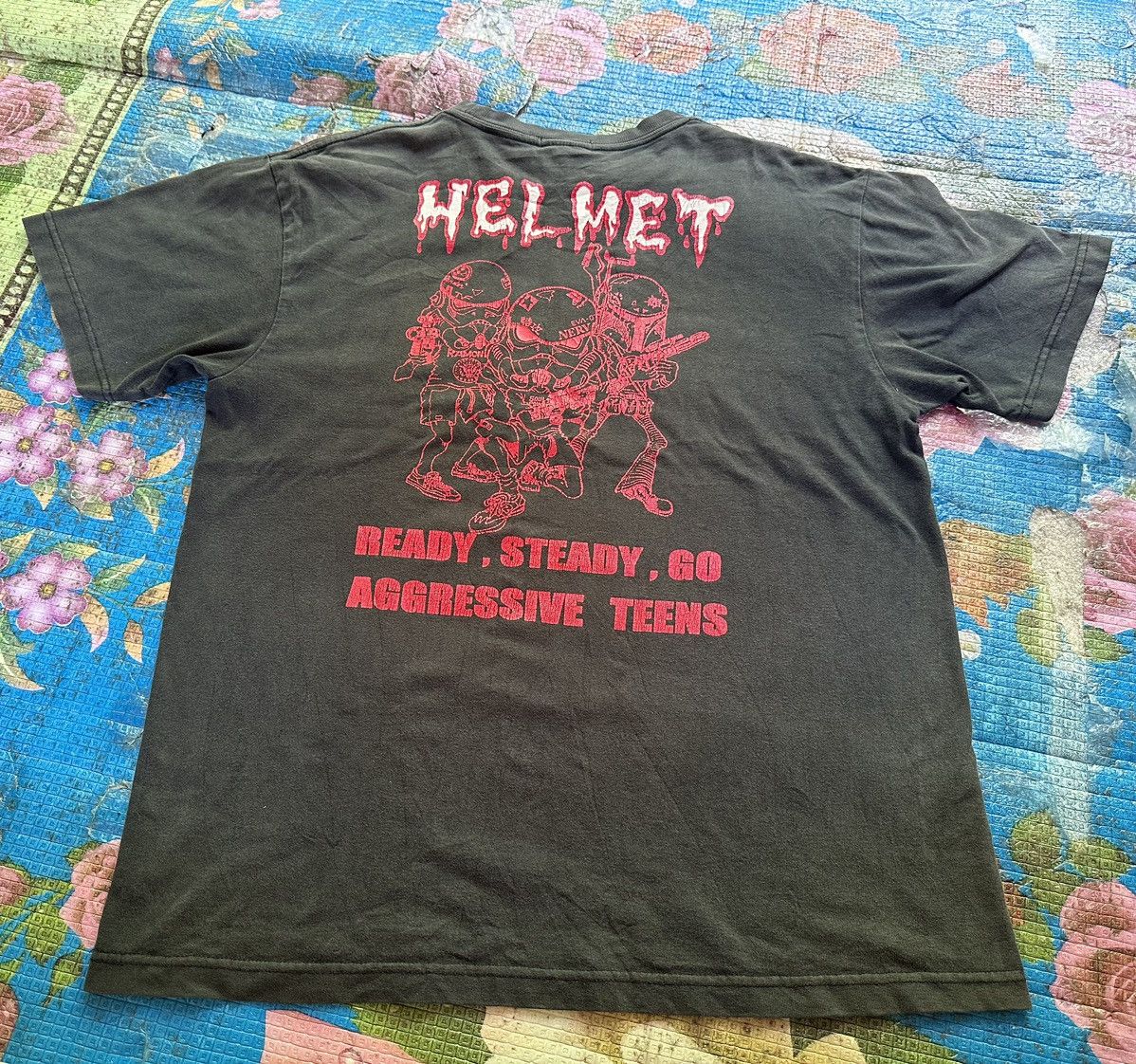 Band Tees Vtg 90’s HELMET Meantime tour Sunfaded Tee M Size US M / EU 48-50 / 2 - 1 Thumbnail