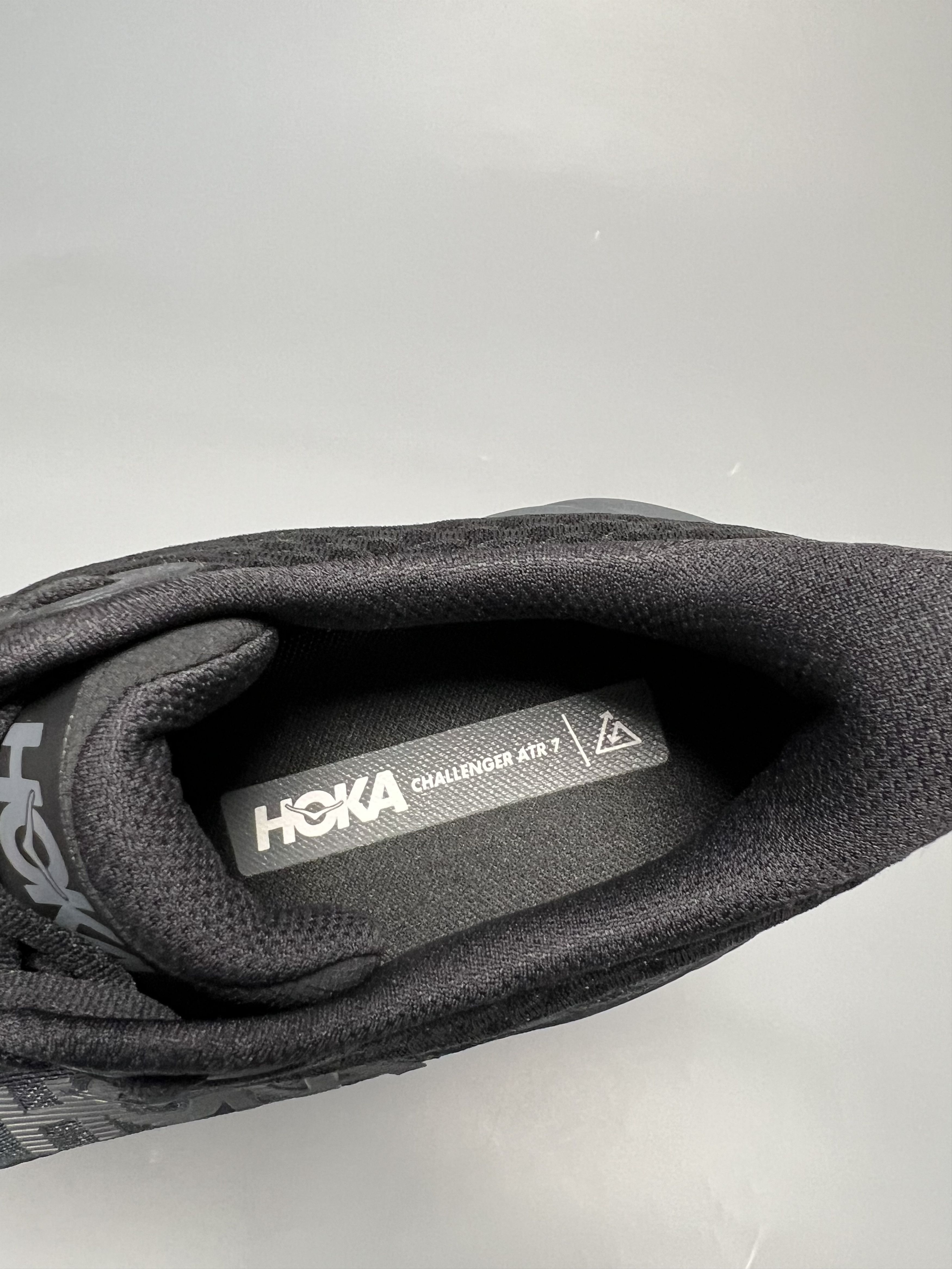 Hoka 10.5EE Hoka One One Challenger ATR 7 Wide Running Shoes Size US 10.5 / EU 43-44 - 9 Thumbnail